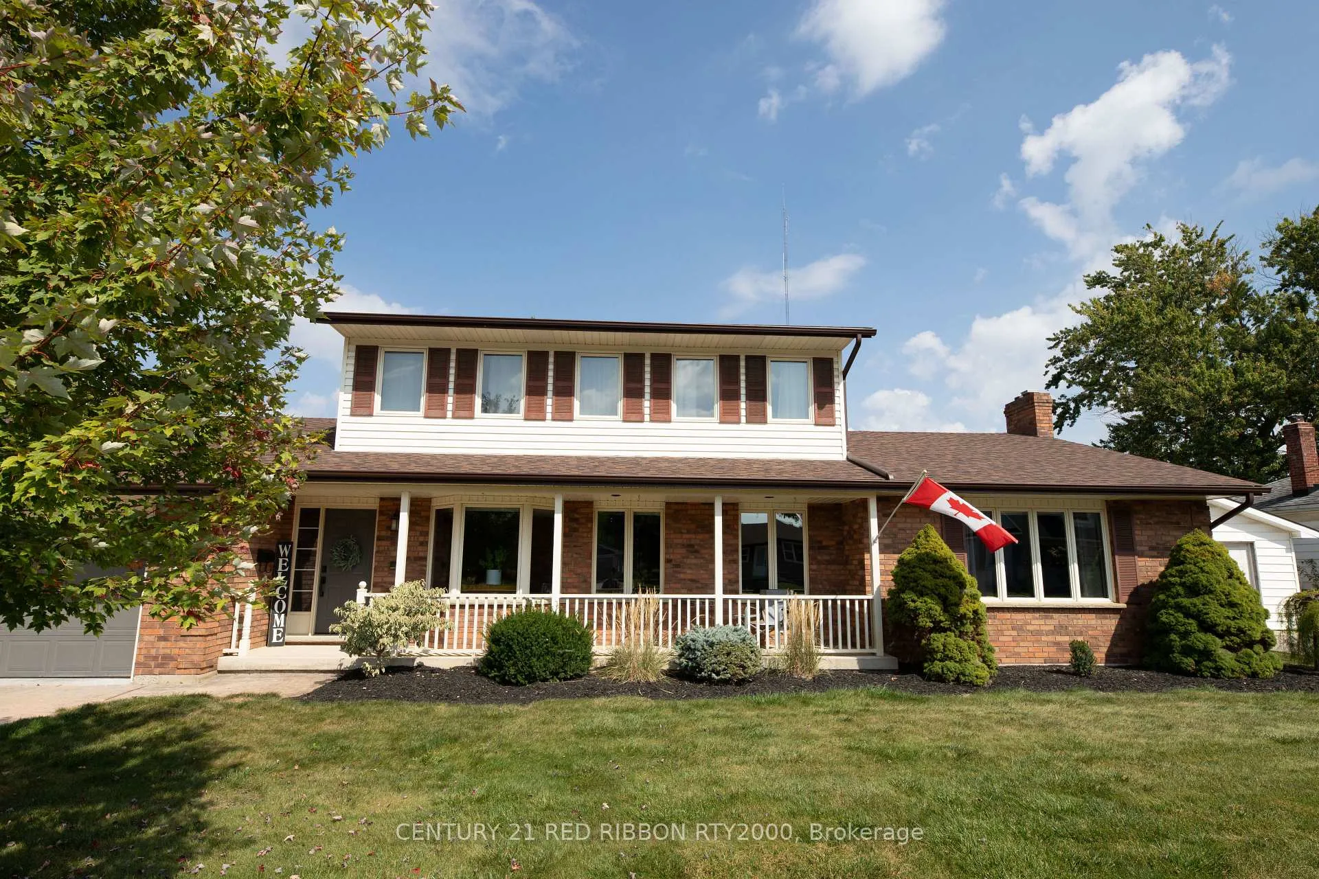 Photo 1 of 51 Queen Street, Strathroy-Caradoc, SE — HOMEH