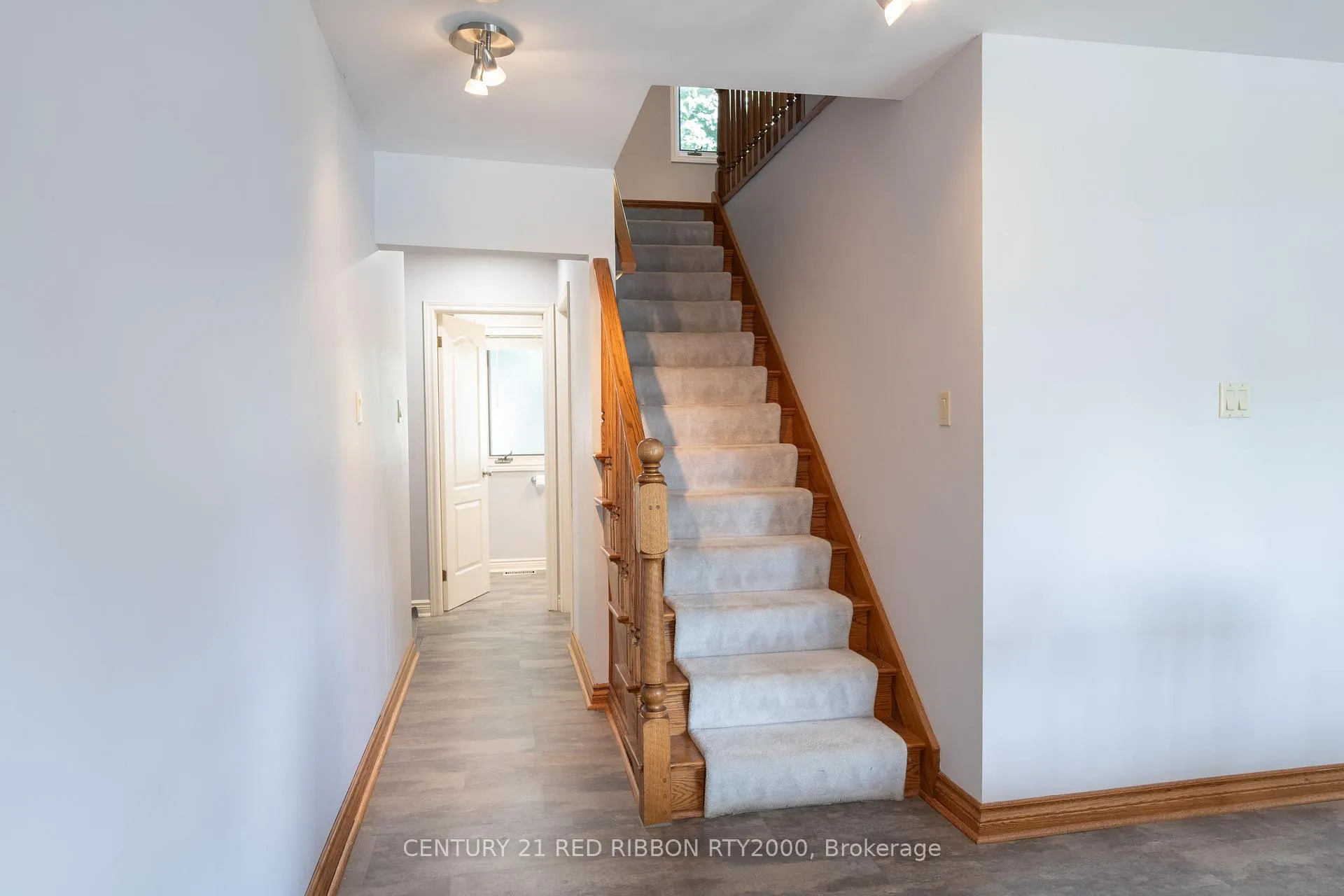 Photo 22 of 51 Queen Street, Strathroy-Caradoc, SE — HOMEH
