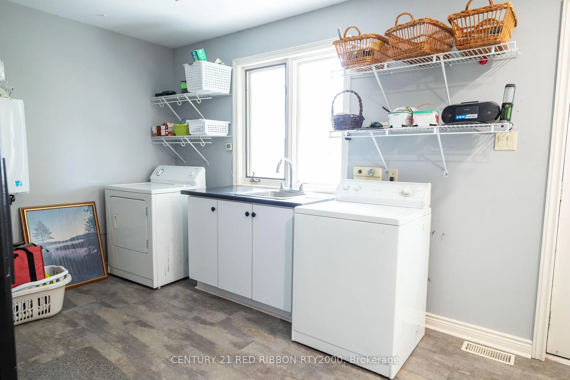 Photo 34 of 51 Queen Street, Strathroy-Caradoc, SE — HOMEH