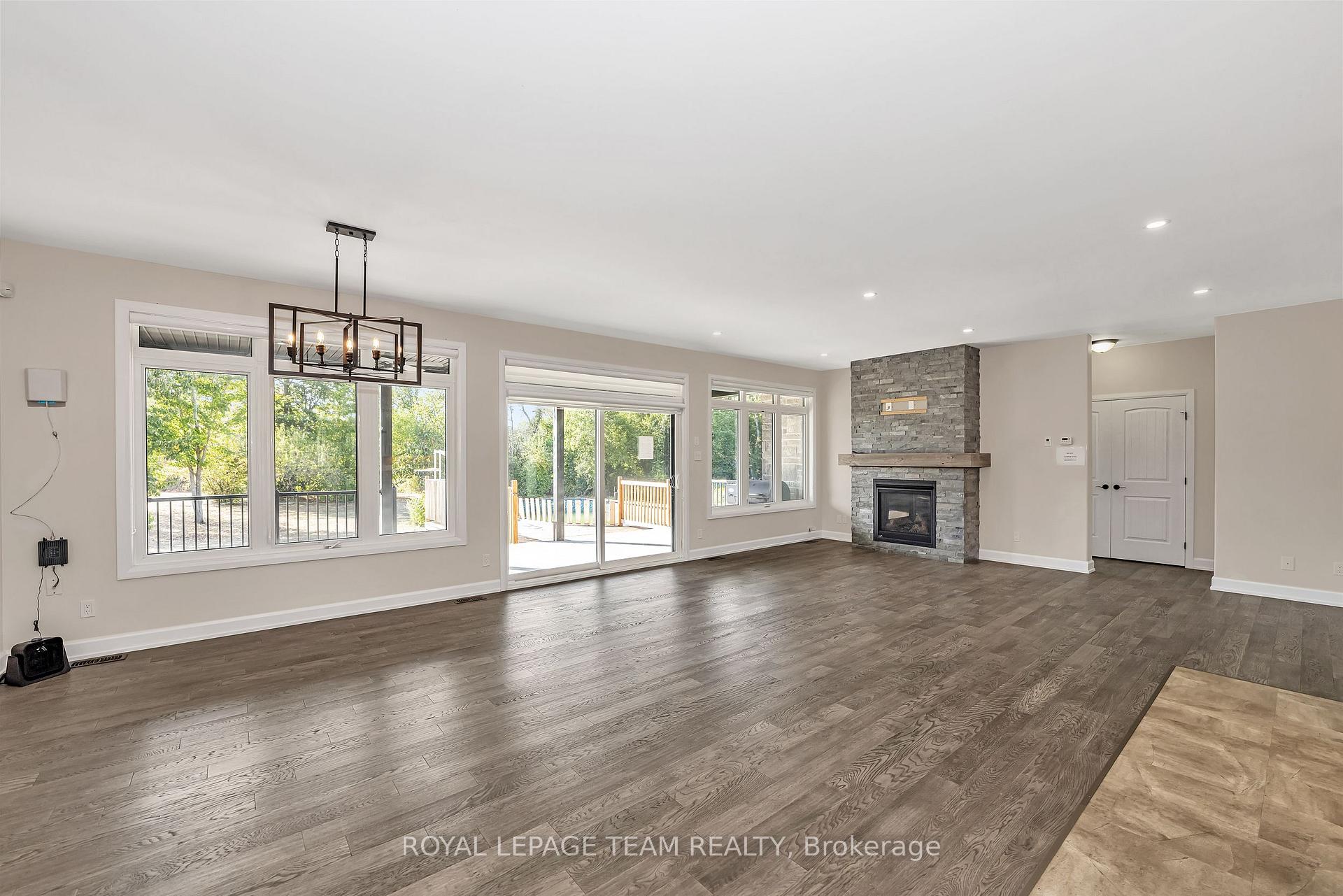 Photo 13 of 2500 Kearns Way, Ottawa, Osgoode Twp North of Reg Rd 6 — HOMEH