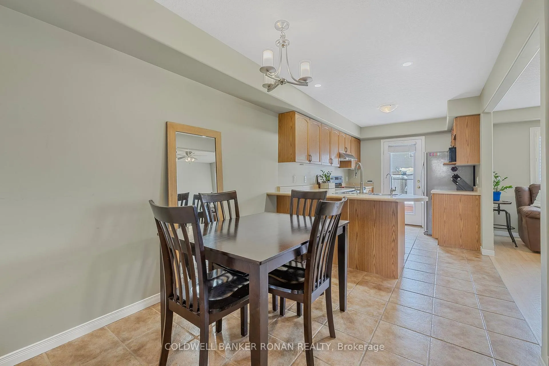 Photo 8 of 7 Ruthven Crescent, New Tecumseth, Alliston — HOMEH