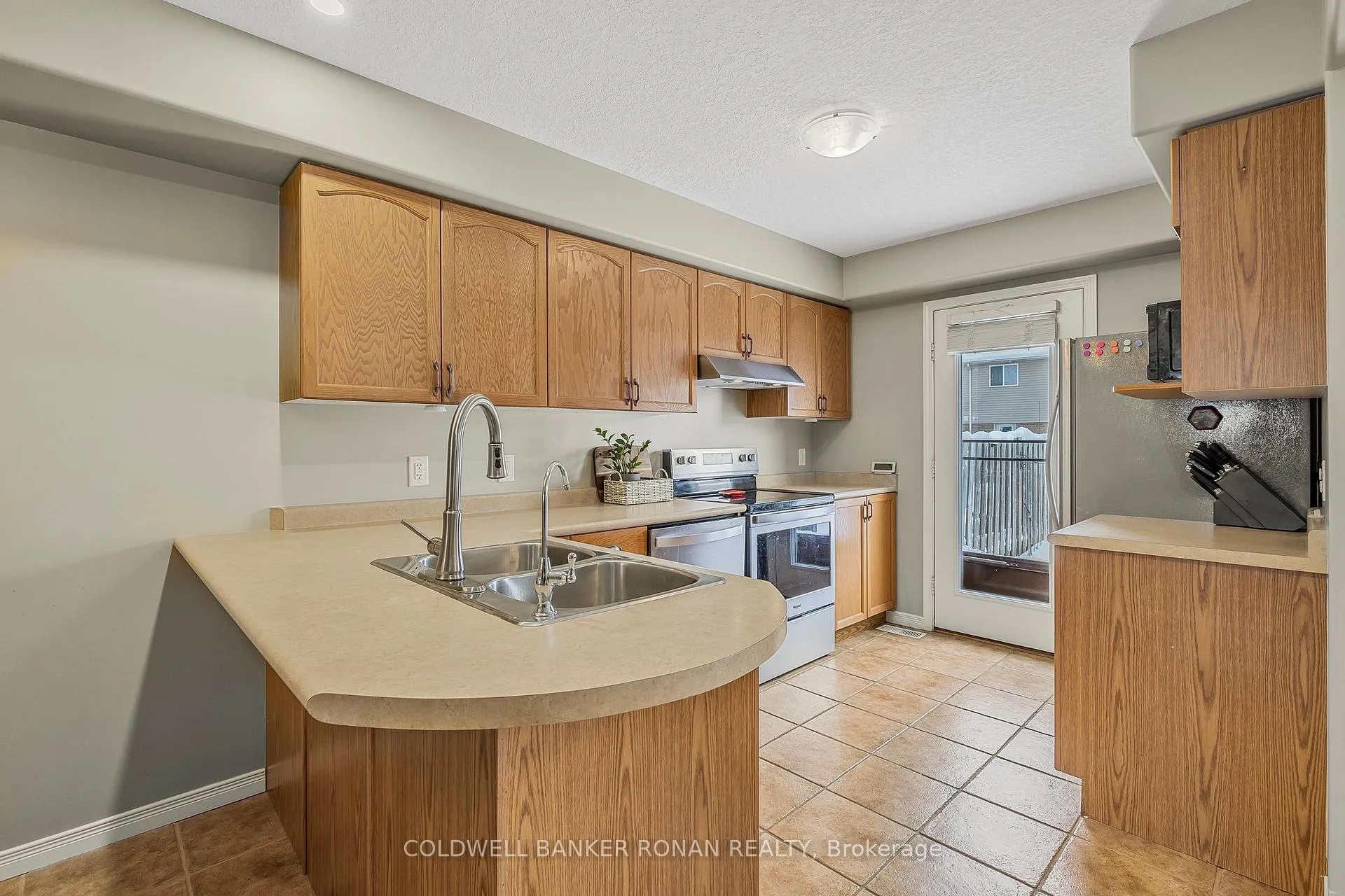 Photo 9 of 7 Ruthven Crescent, New Tecumseth, Alliston — HOMEH
