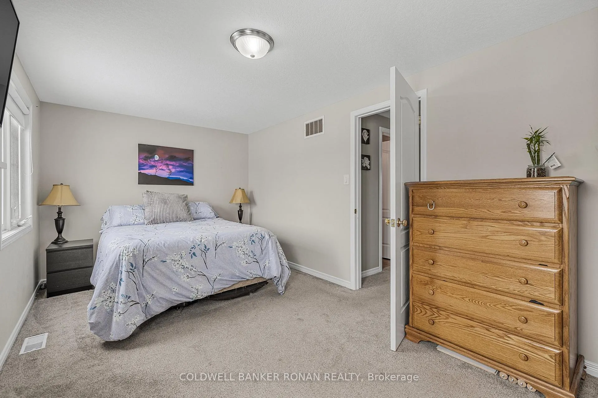 Photo 25 of 7 Ruthven Crescent, New Tecumseth, Alliston — HOMEH