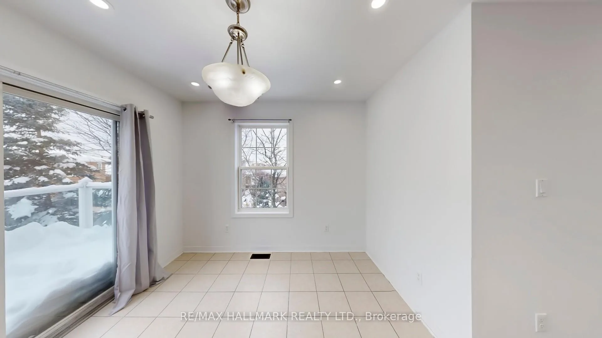 Photo 11 of Unit 24, 91 Coughlin Road, Barrie, Holly — HOMEH