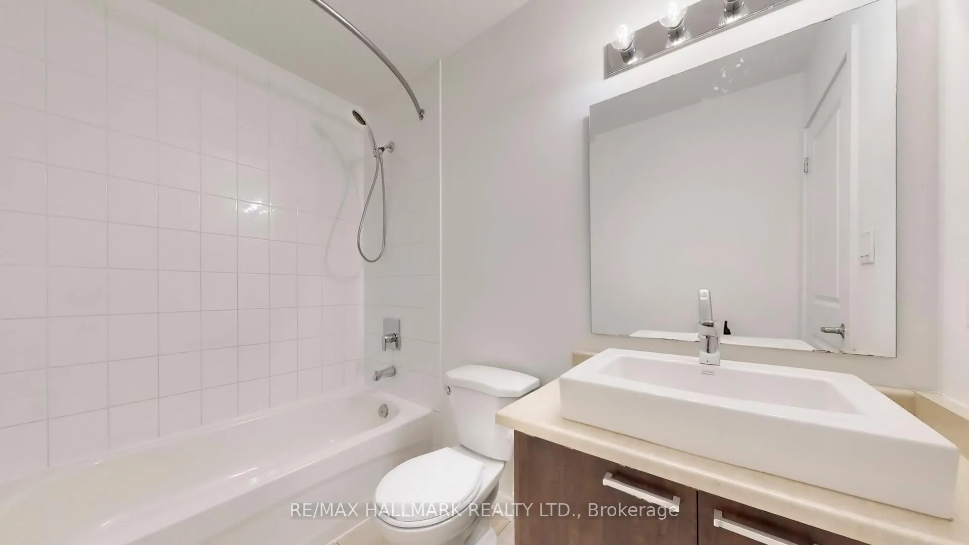 Photo 26 of Unit 24, 91 Coughlin Road, Barrie, Holly — HOMEH