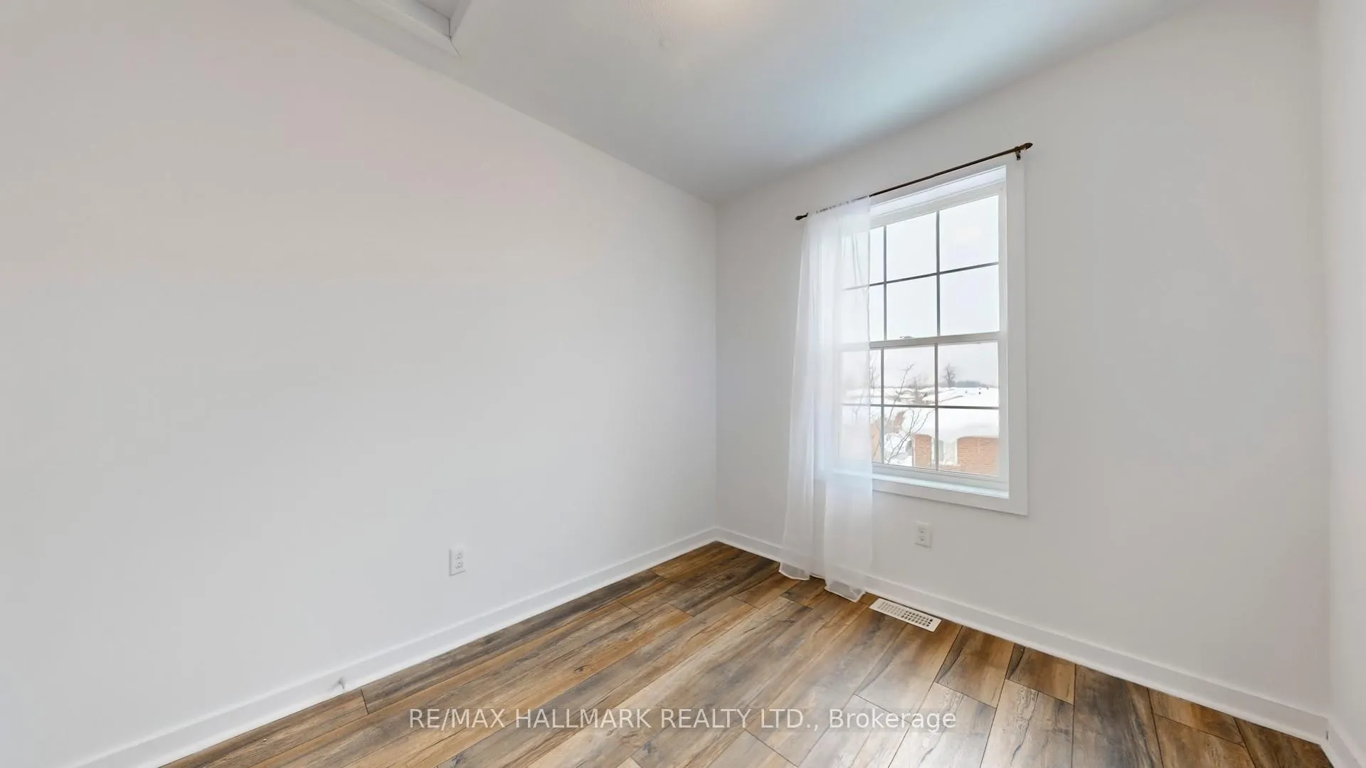 Photo 31 of Unit 24, 91 Coughlin Road, Barrie, Holly — HOMEH