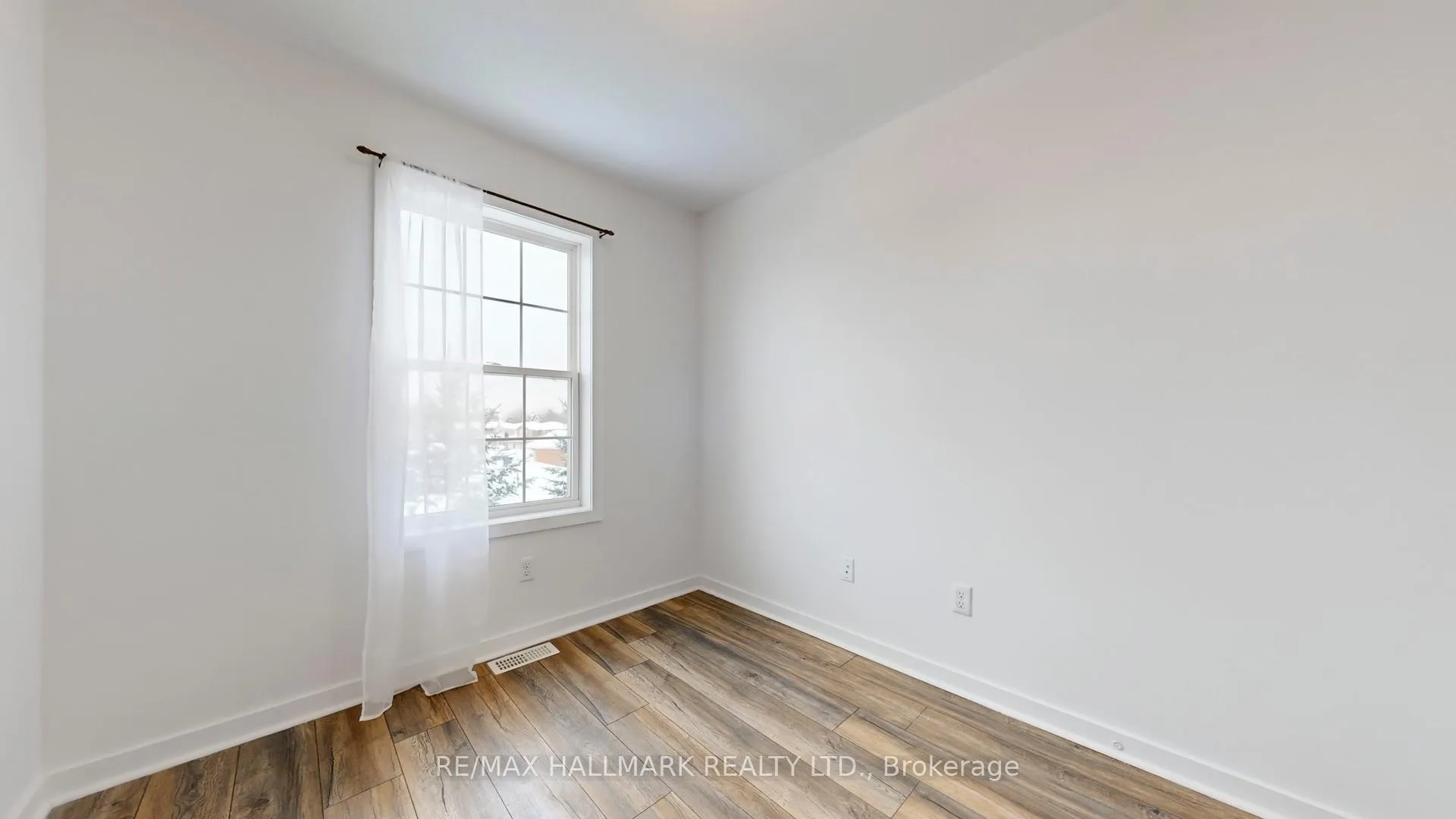 Photo 32 of Unit 24, 91 Coughlin Road, Barrie, Holly — HOMEH