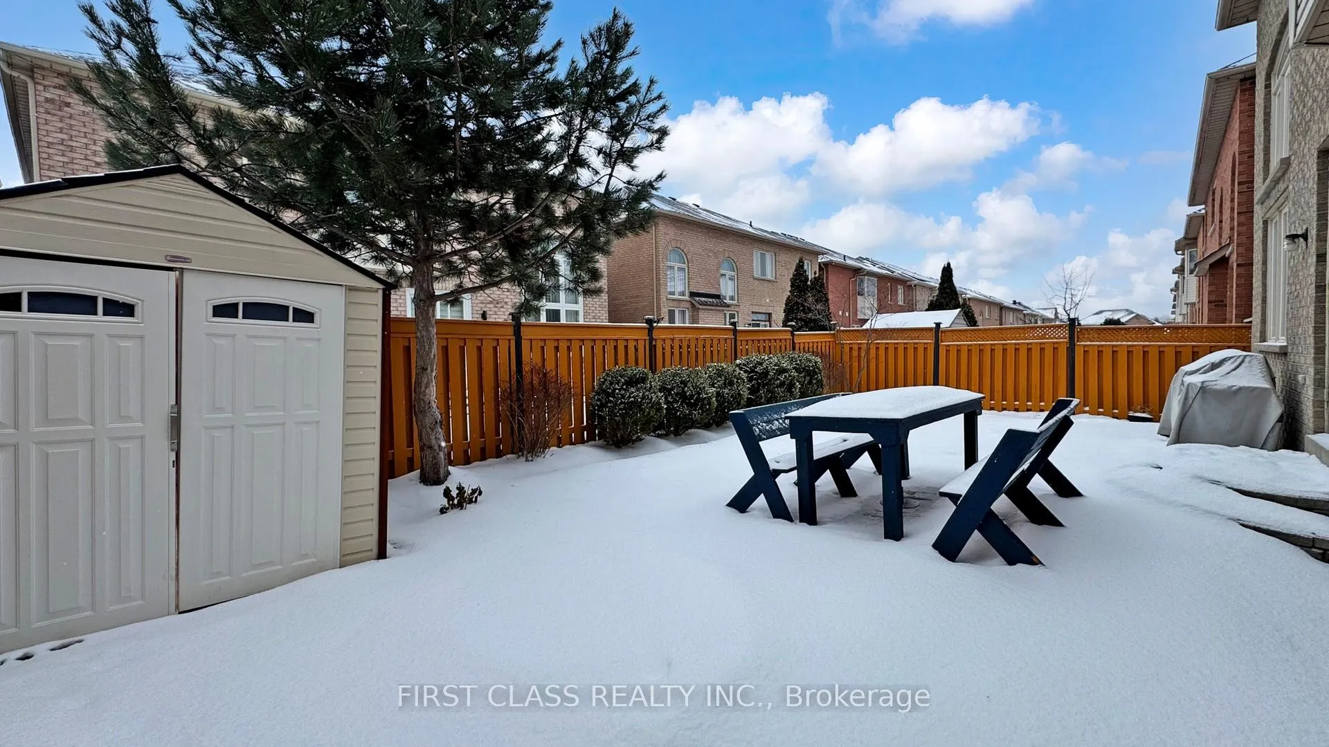 Photo 44 of 43 Calico Crescent, Markham, Cachet — HOMEH