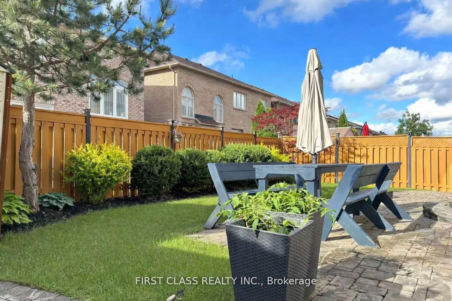 Photo 45 of 43 Calico Crescent, Markham, Cachet — HOMEH