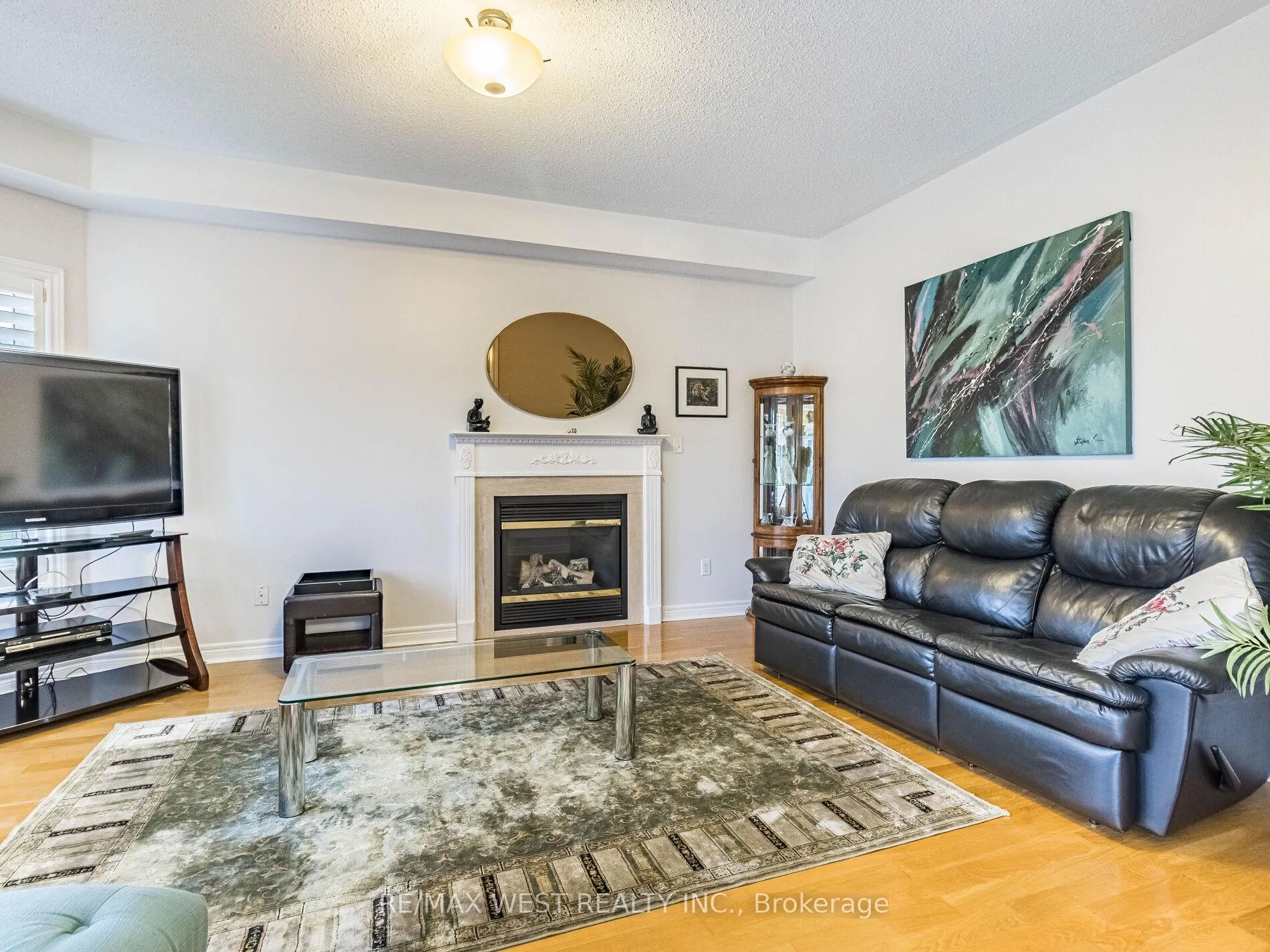 Photo 15 of 23 Sunset Ridge, Vaughan, Sonoma Heights — HOMEH