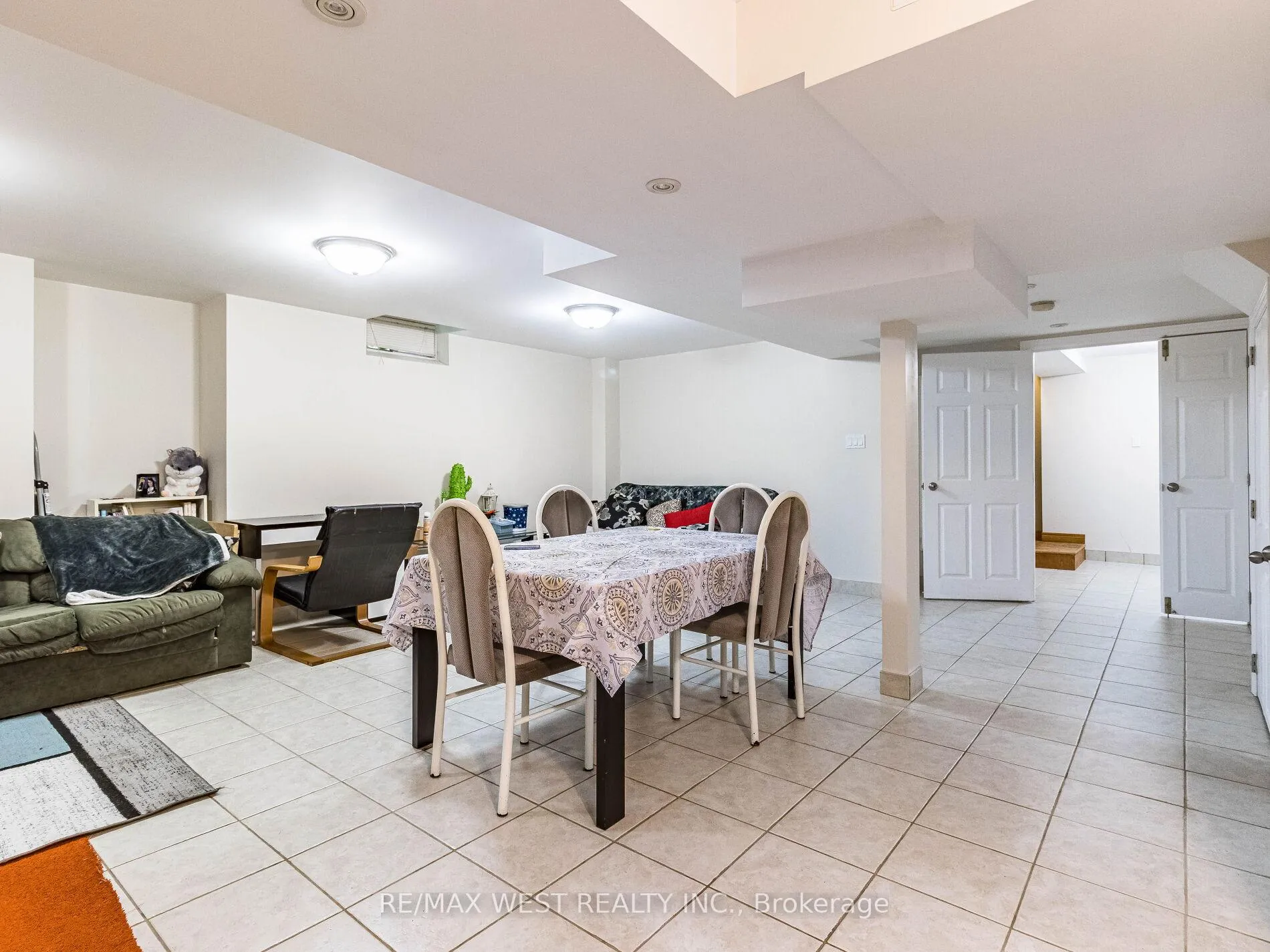 Photo 33 of 23 Sunset Ridge, Vaughan, Sonoma Heights — HOMEH