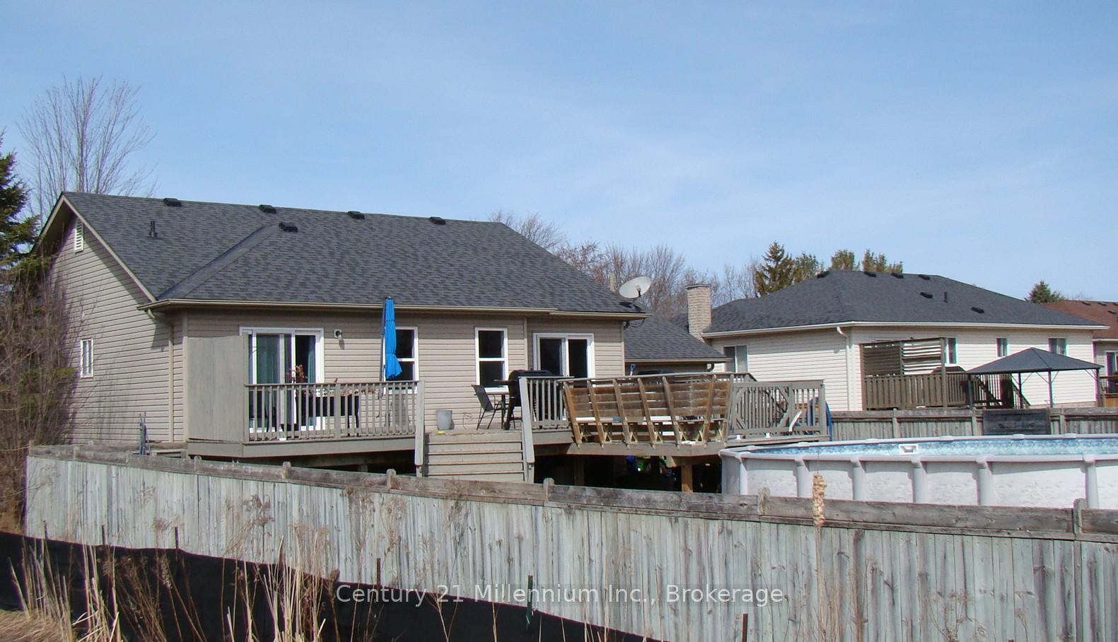 Photo 36 of 227 Margaret Street, Clearview, Stayner — HOMEH