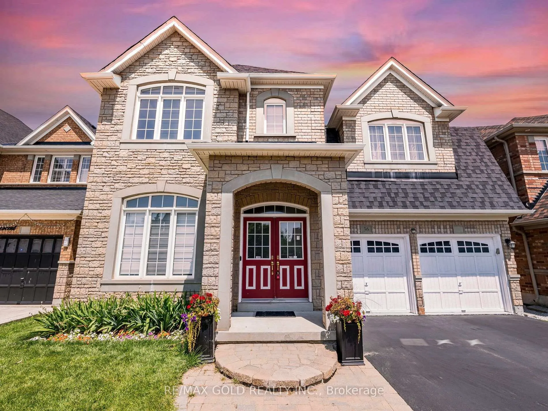 Photo 1 of 36 Treegrove Crescent, Brampton, Fletcher's Meadow — HOMEH