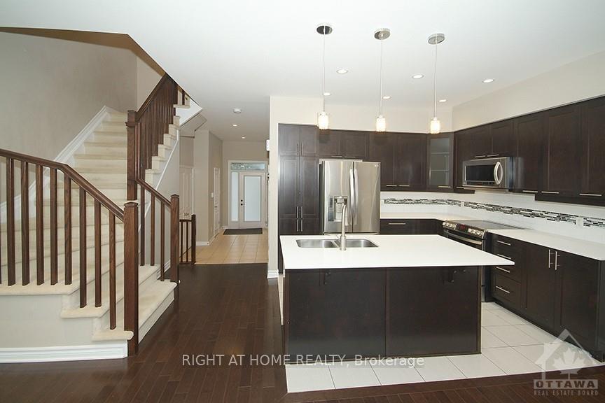 Photo 8 of 145 Popplewell Crescent, Ottawa, Barrhaven - Cedargrove/Fraserdale — HOMEH
