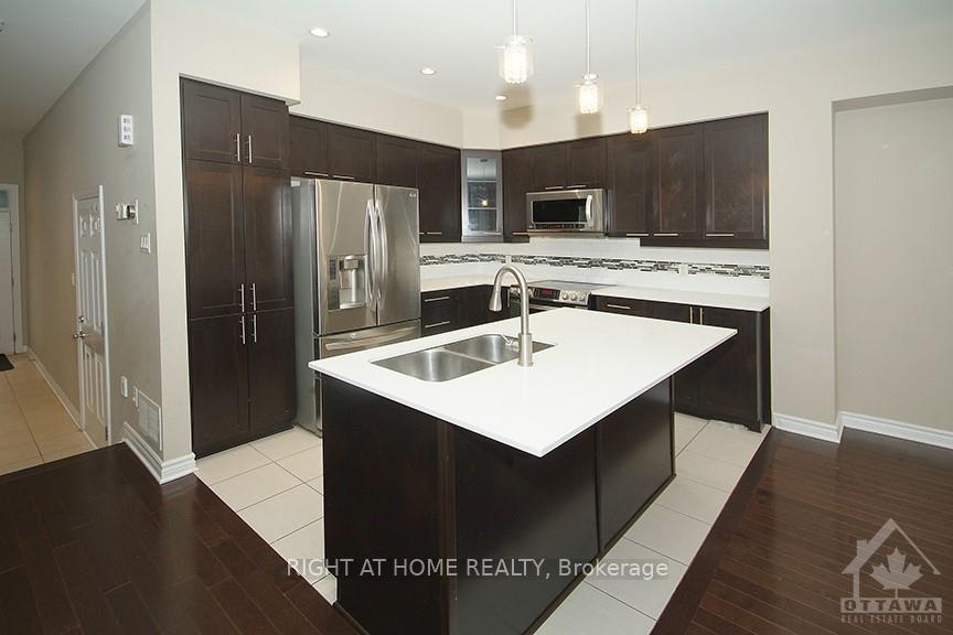 Photo 9 of 145 Popplewell Crescent, Ottawa, Barrhaven - Cedargrove/Fraserdale — HOMEH