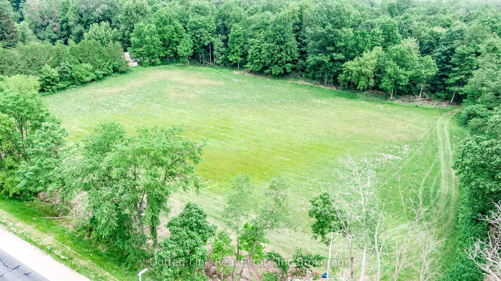 Photo 5 of 30101 Peter Road, Chatham-Kent, Chatham — HOMEH