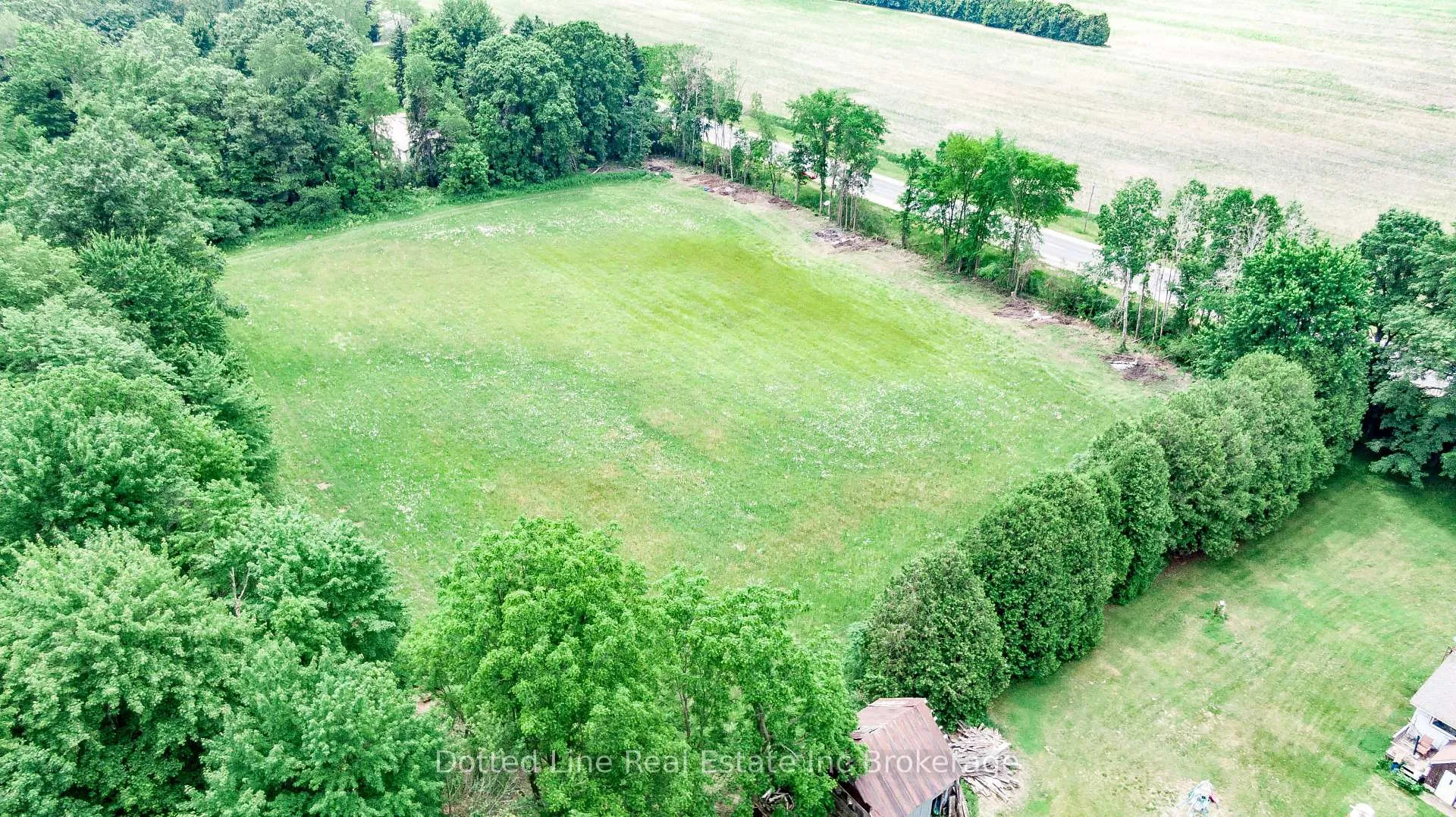 Photo 8 of 30101 Peter Road, Chatham-Kent, Chatham — HOMEH