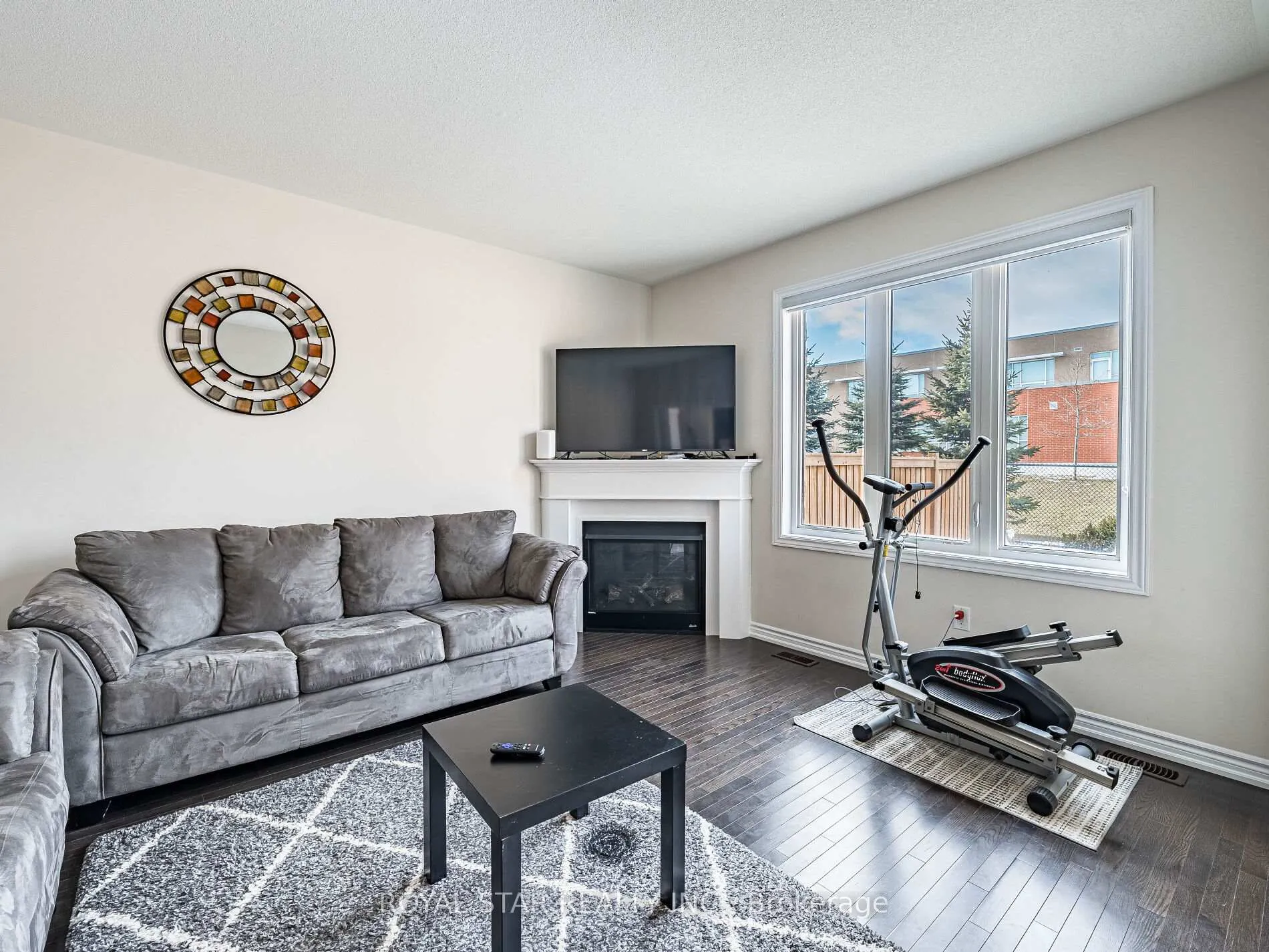 Photo 18 of 178 Newhouse Boulevard, Caledon, Rural Caledon — HOMEH