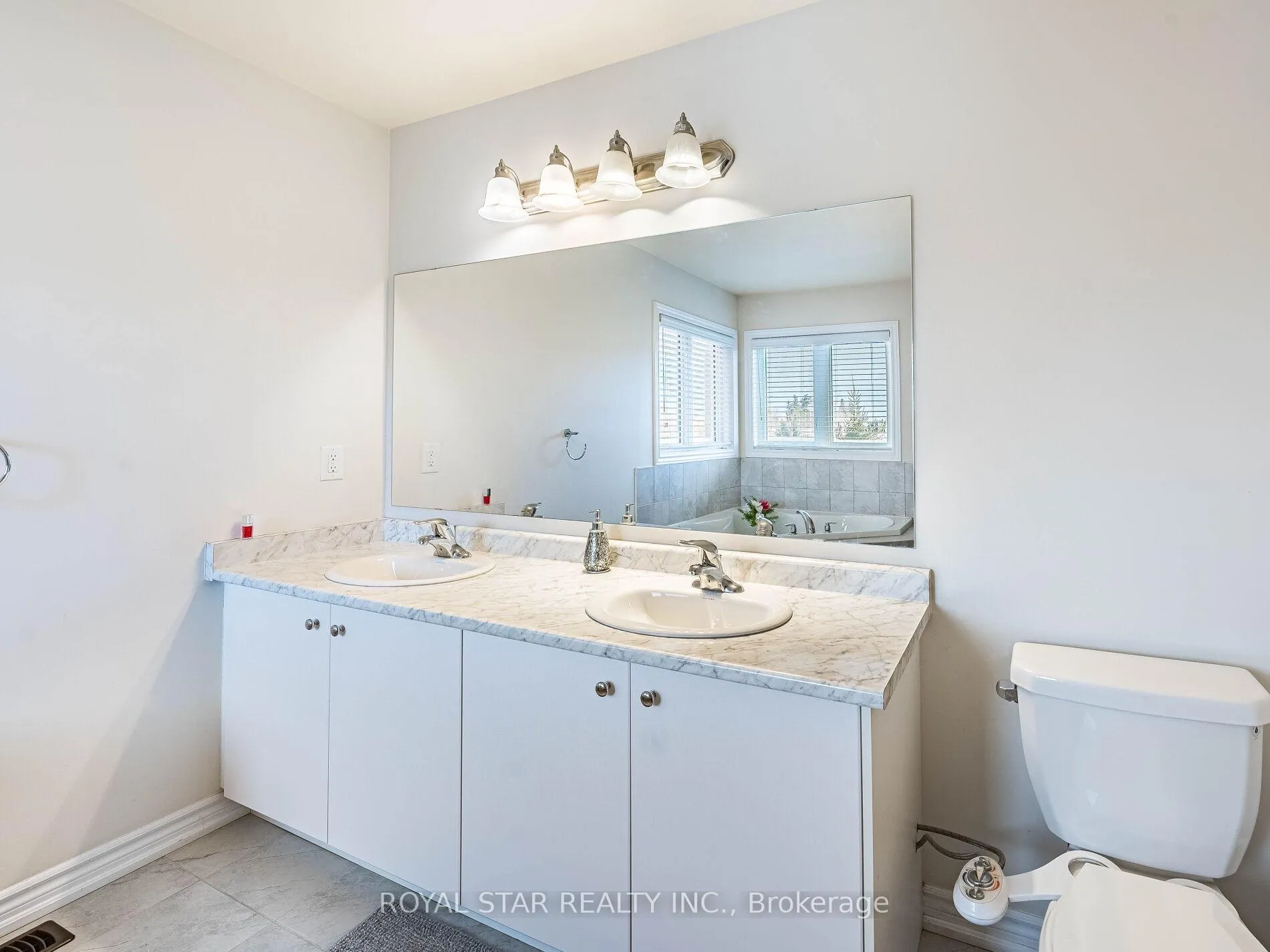 Photo 31 of 178 Newhouse Boulevard, Caledon, Rural Caledon — HOMEH