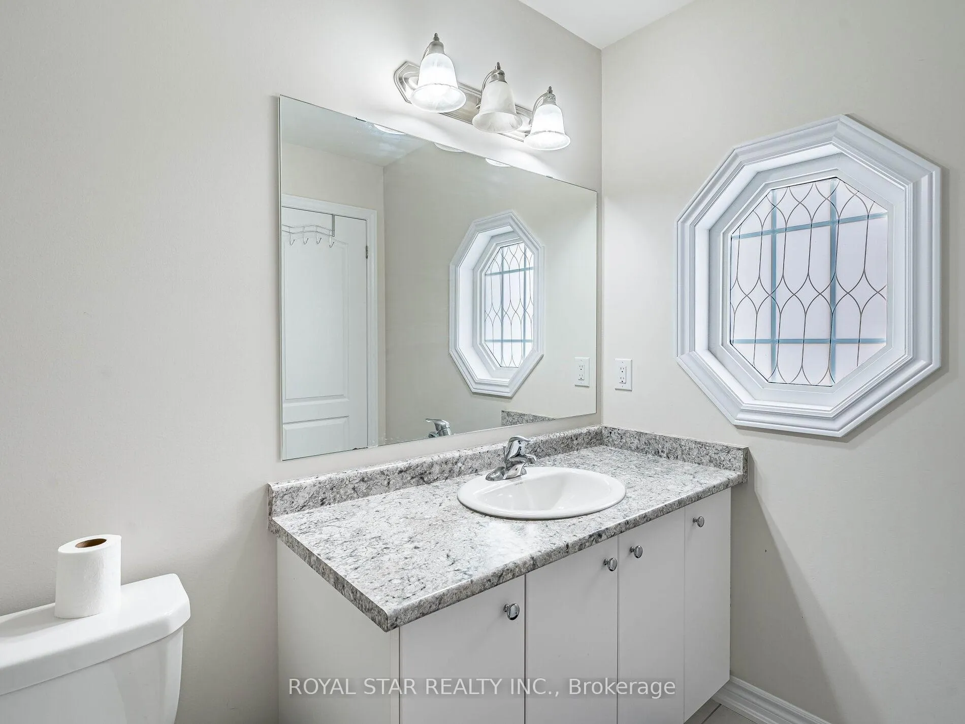 Photo 40 of 178 Newhouse Boulevard, Caledon, Rural Caledon — HOMEH
