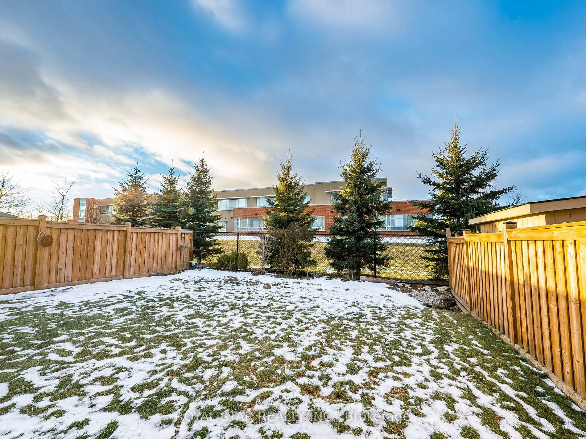 Photo 48 of 178 Newhouse Boulevard, Caledon, Rural Caledon — HOMEH