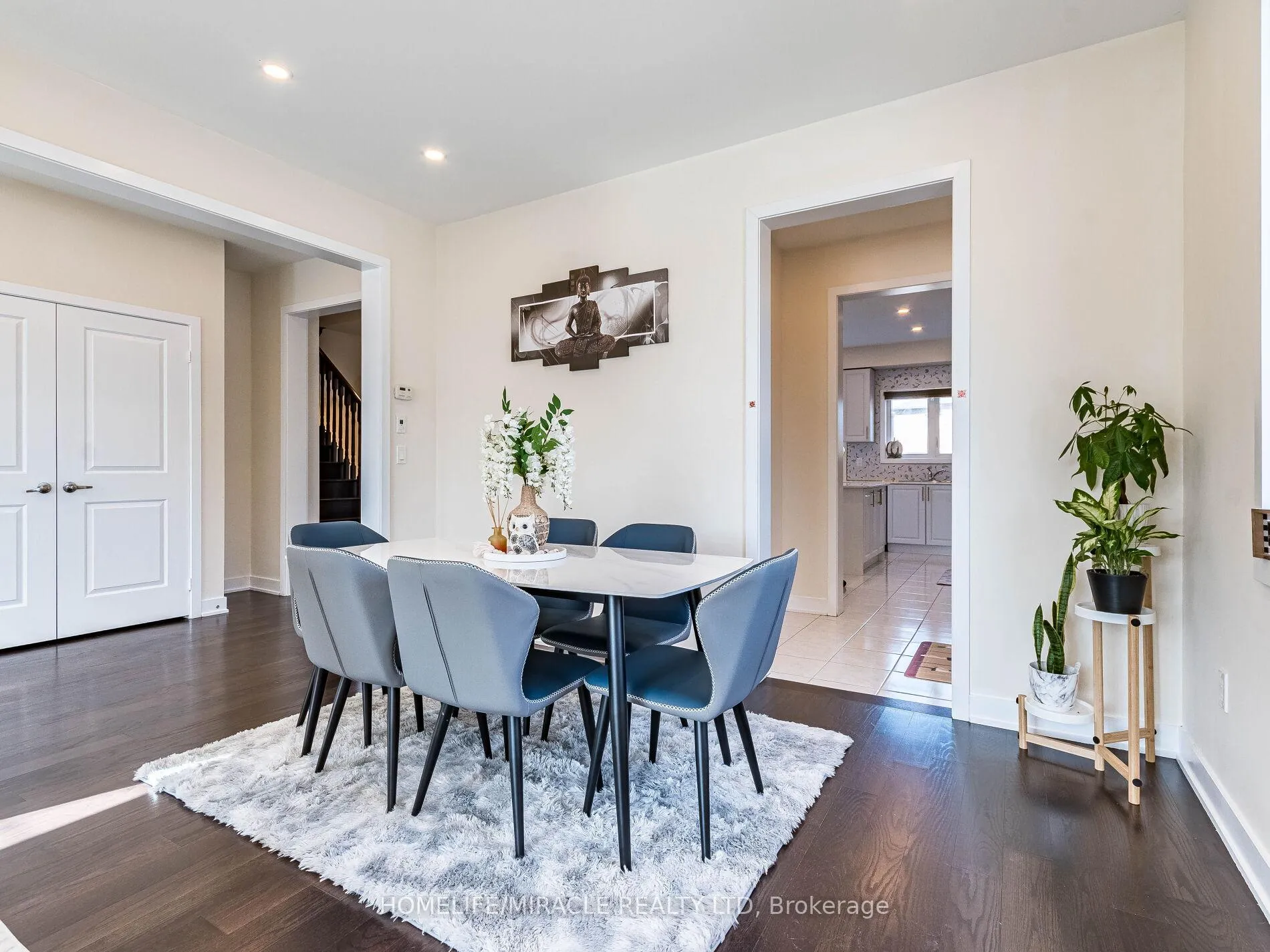 Photo 9 of 10 Buckles Court, Clarington, Newcastle — HOMEH