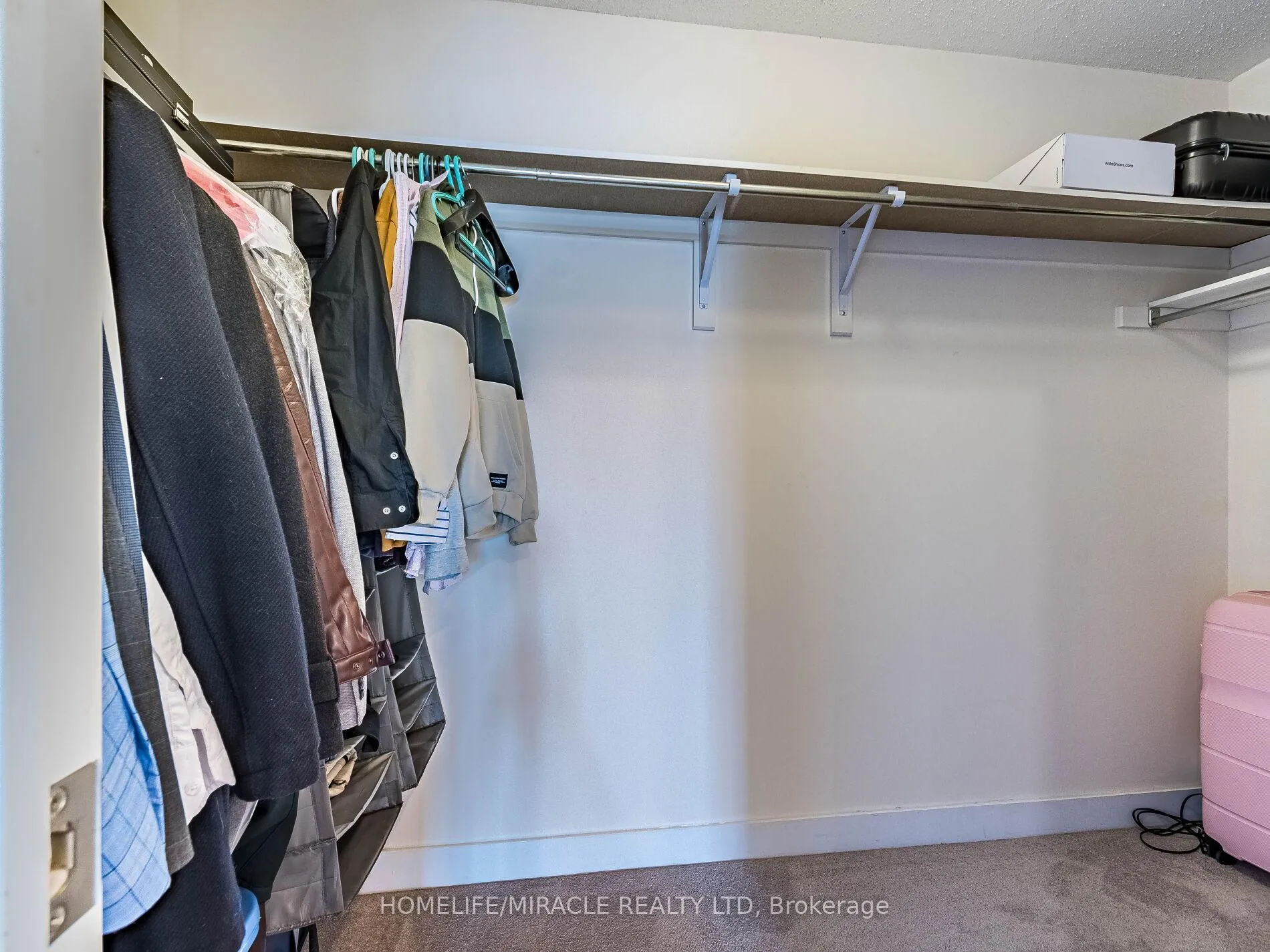 Photo 40 of 10 Buckles Court, Clarington, Newcastle — HOMEH