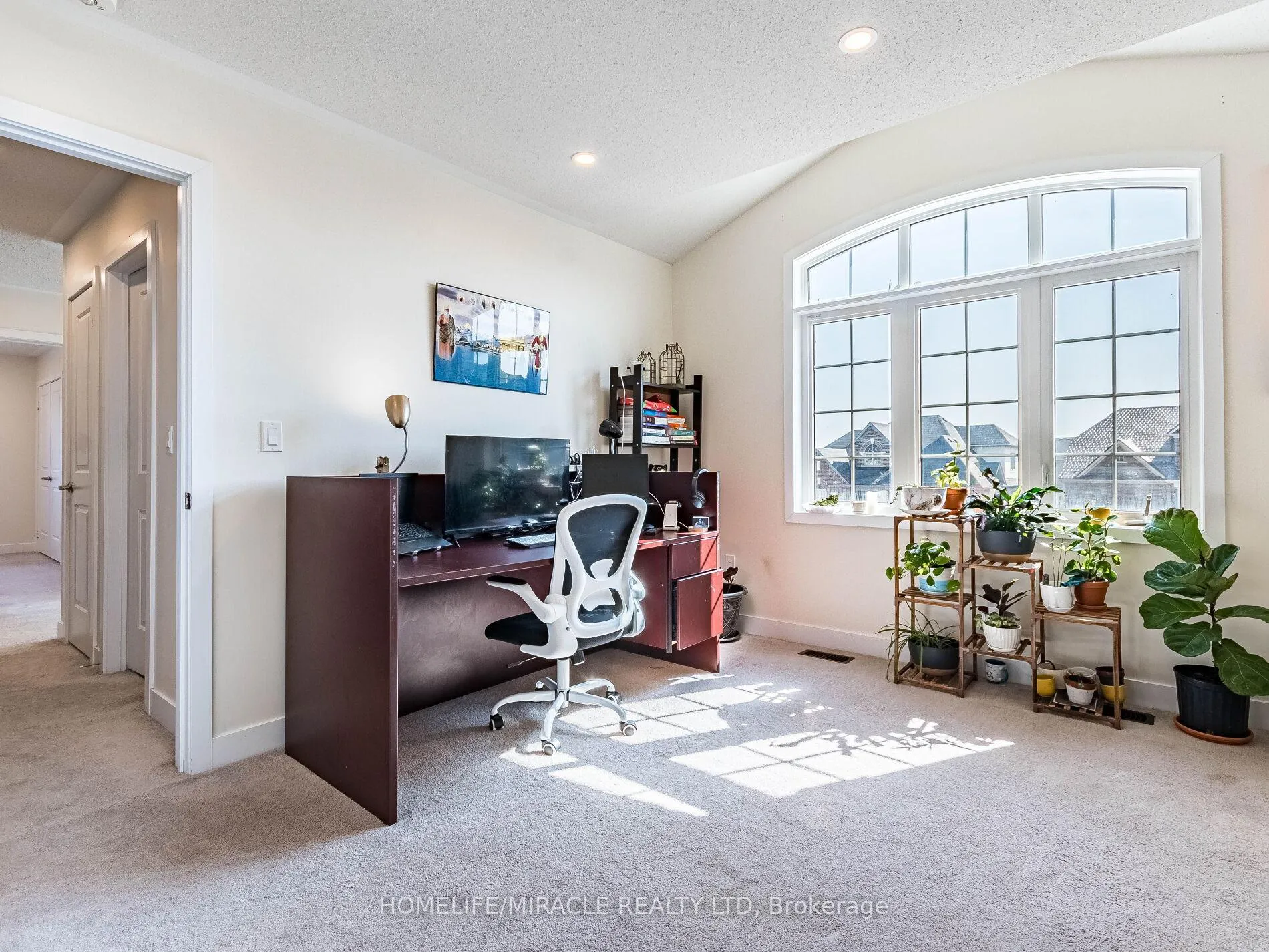 Photo 44 of 10 Buckles Court, Clarington, Newcastle — HOMEH