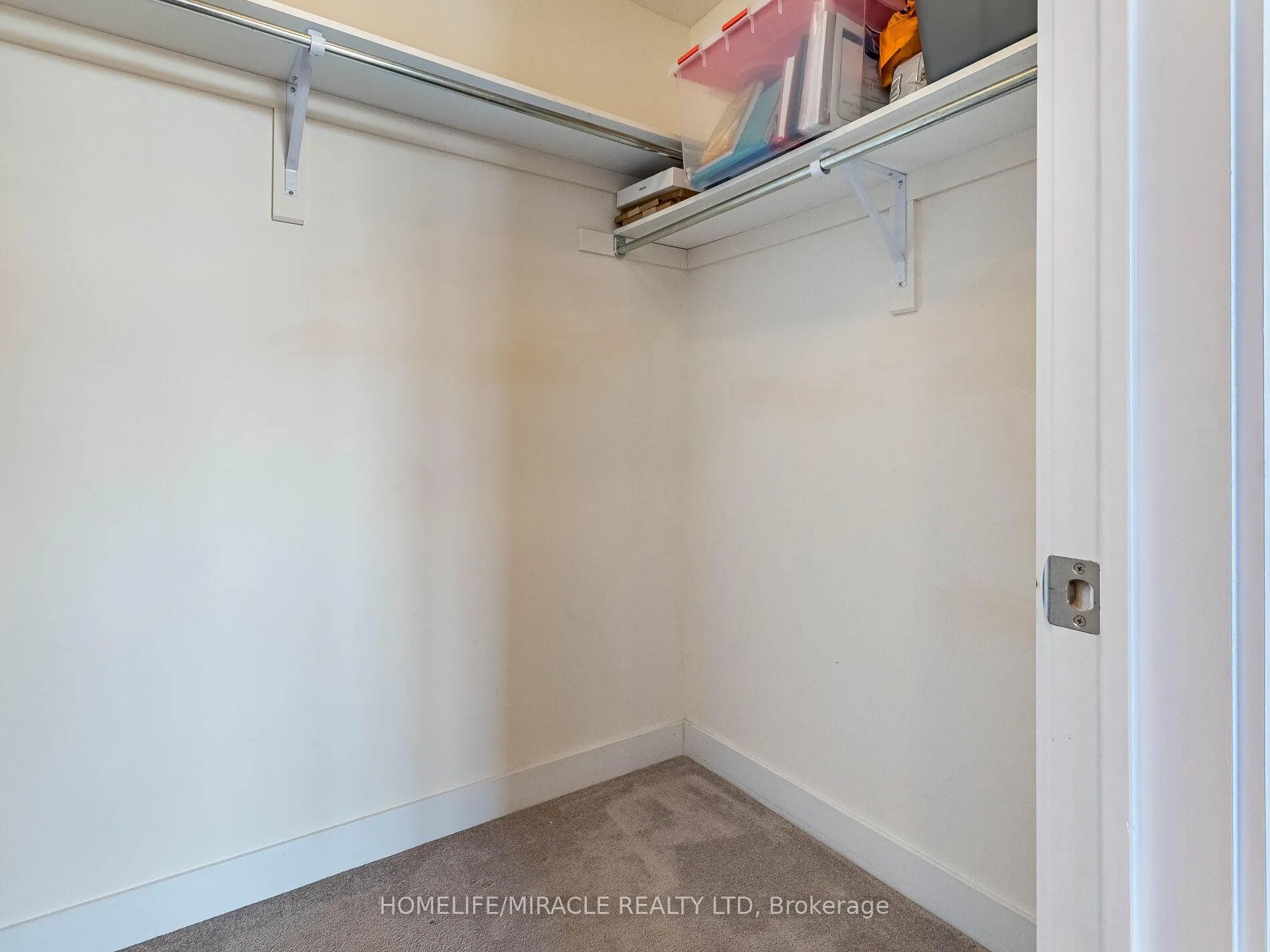Photo 45 of 10 Buckles Court, Clarington, Newcastle — HOMEH