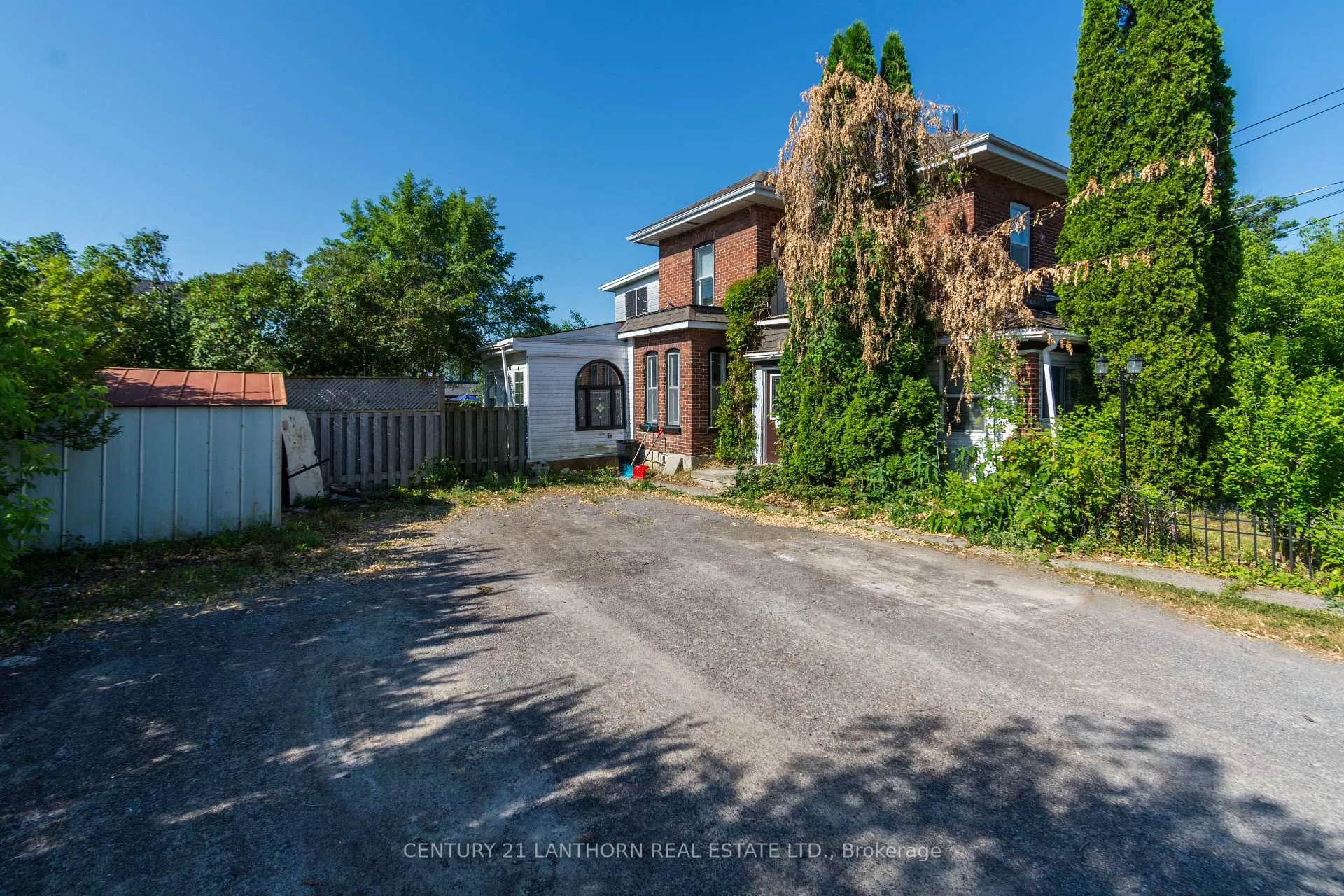 Photo 4 of 53 Crown Street, Quinte West, Trenton Ward — HOMEH