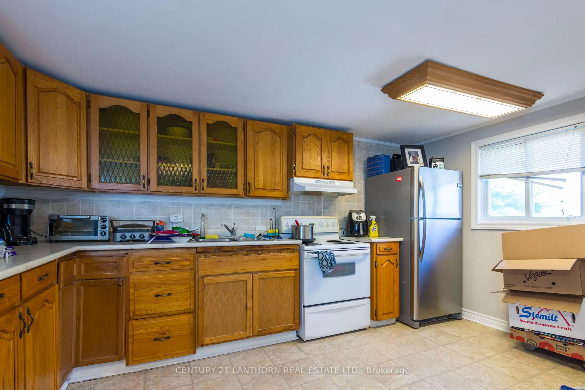 Photo 25 of 53 Crown Street, Quinte West, Trenton Ward — HOMEH