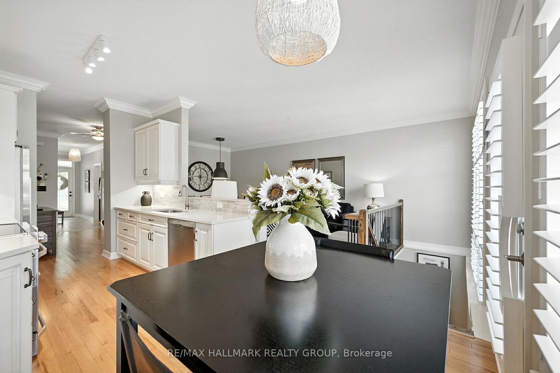 Photo 19 of 261 Cairnsmore Circle, Ottawa, Barrhaven - Stonebridge — HOMEH