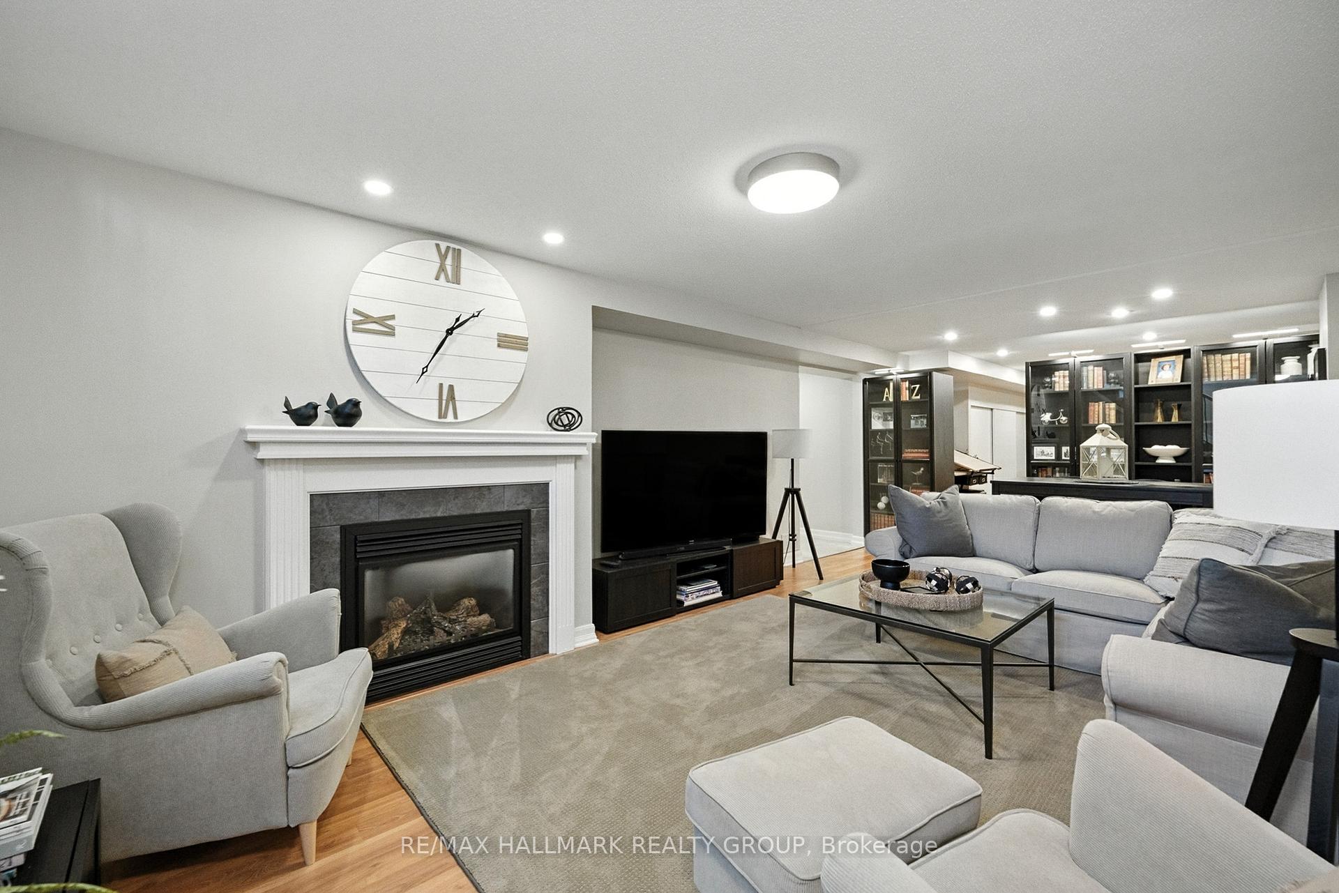 Photo 24 of 261 Cairnsmore Circle, Ottawa, Barrhaven - Stonebridge — HOMEH