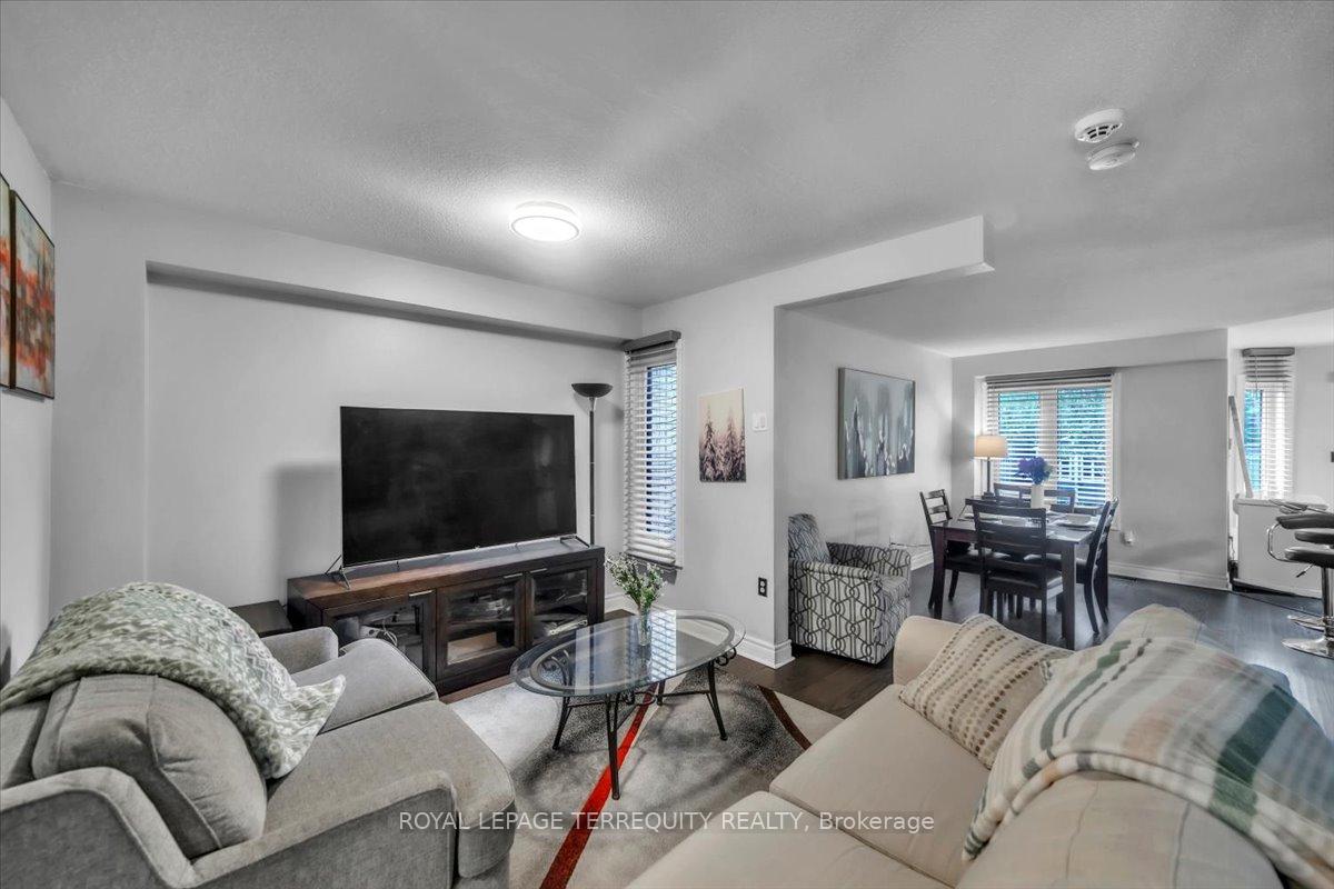 Photo 6 of 117 Wilkins Crescent, Clarington, Courtice — HOMEH