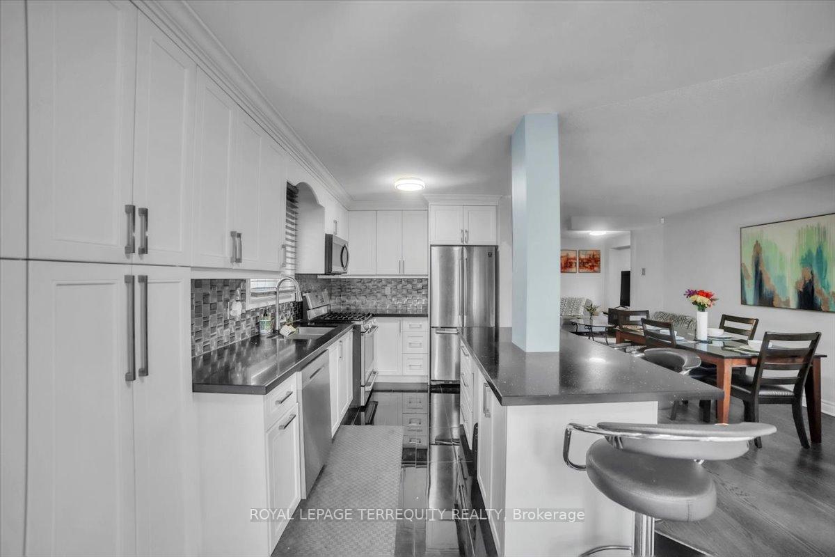 Photo 9 of 117 Wilkins Crescent, Clarington, Courtice — HOMEH