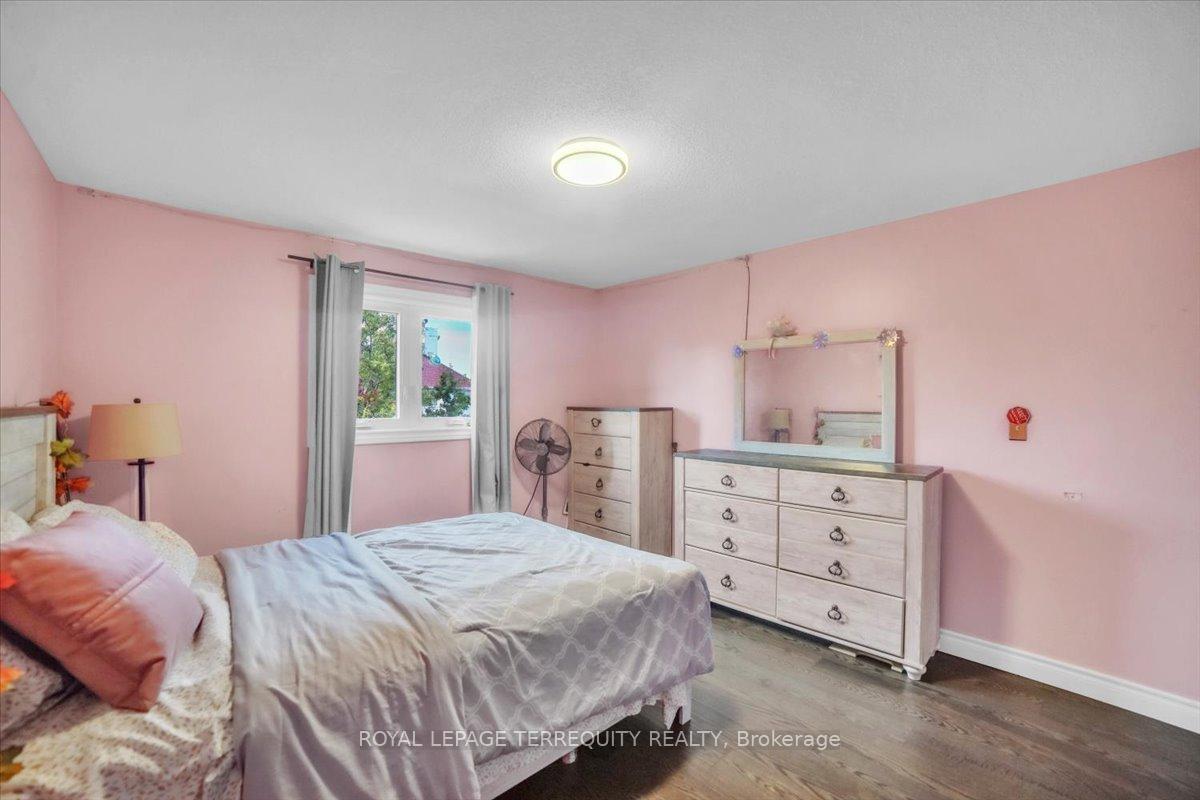 Photo 16 of 117 Wilkins Crescent, Clarington, Courtice — HOMEH