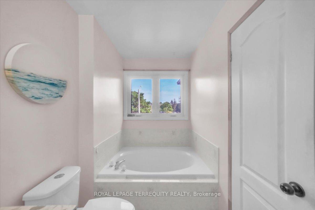 Photo 26 of 117 Wilkins Crescent, Clarington, Courtice — HOMEH