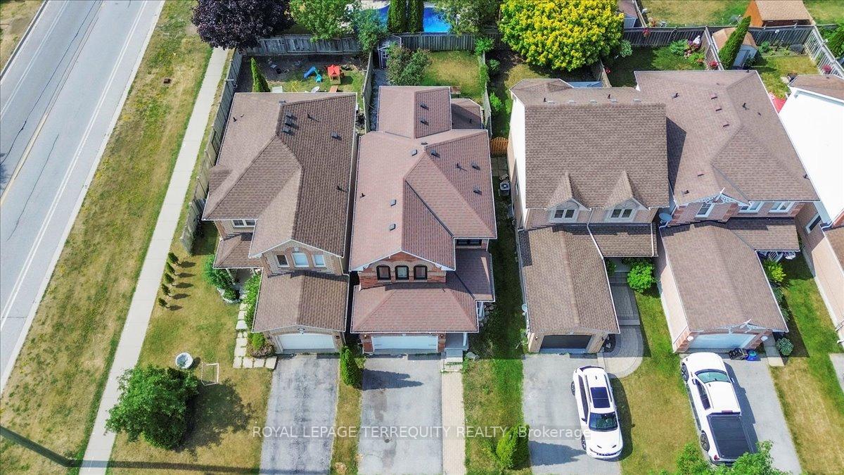 Photo 27 of 117 Wilkins Crescent, Clarington, Courtice — HOMEH