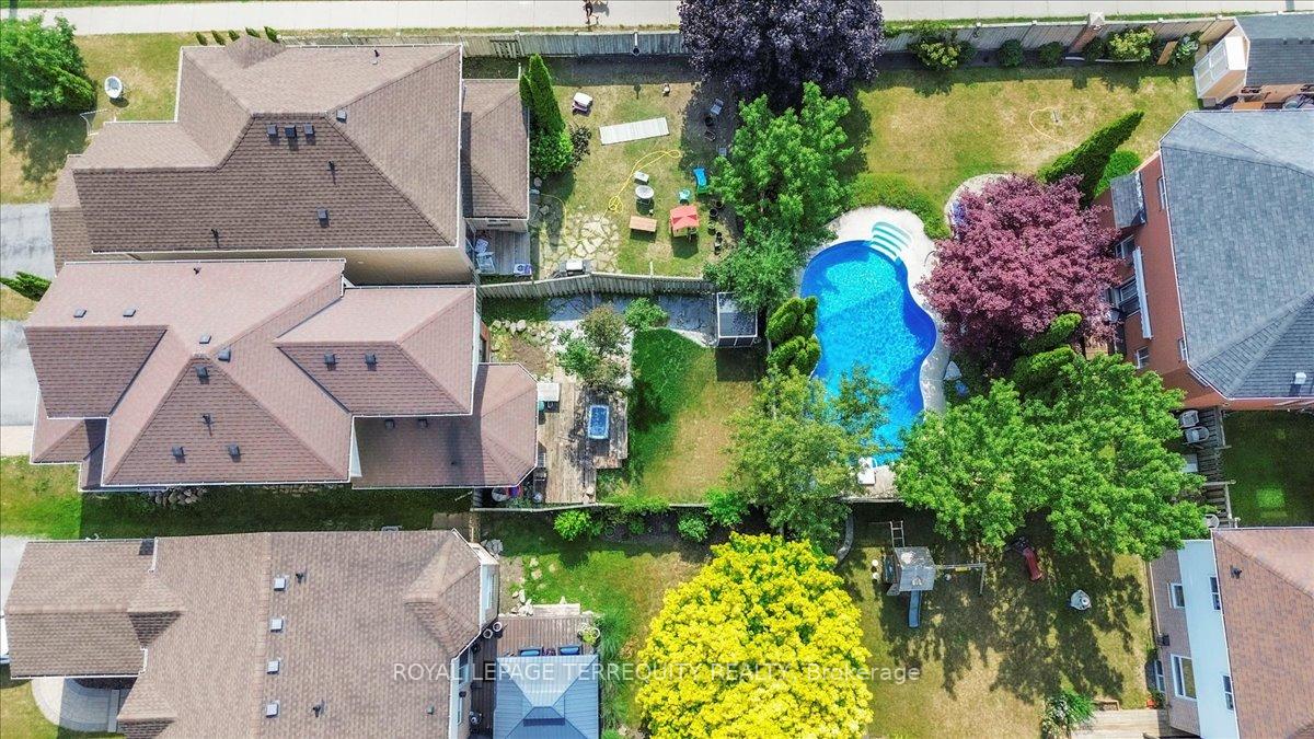 Photo 29 of 117 Wilkins Crescent, Clarington, Courtice — HOMEH
