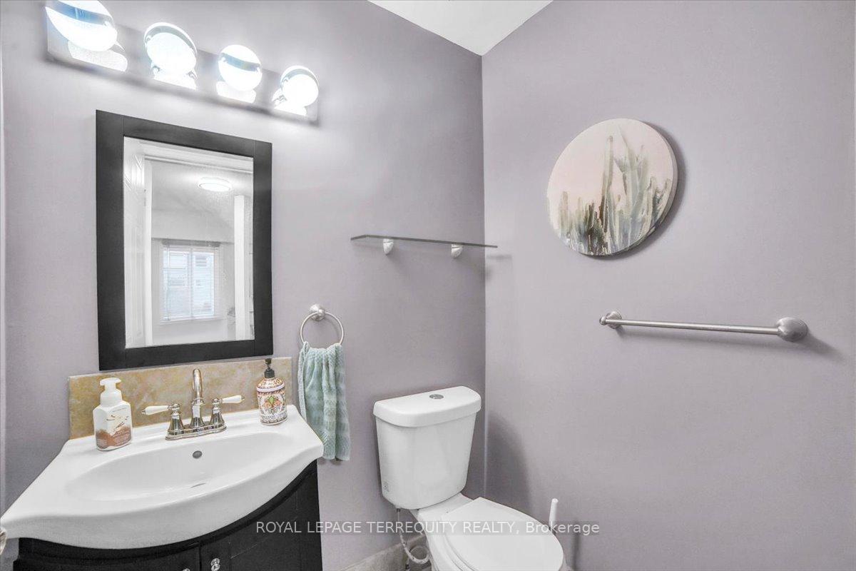 Photo 40 of 117 Wilkins Crescent, Clarington, Courtice — HOMEH