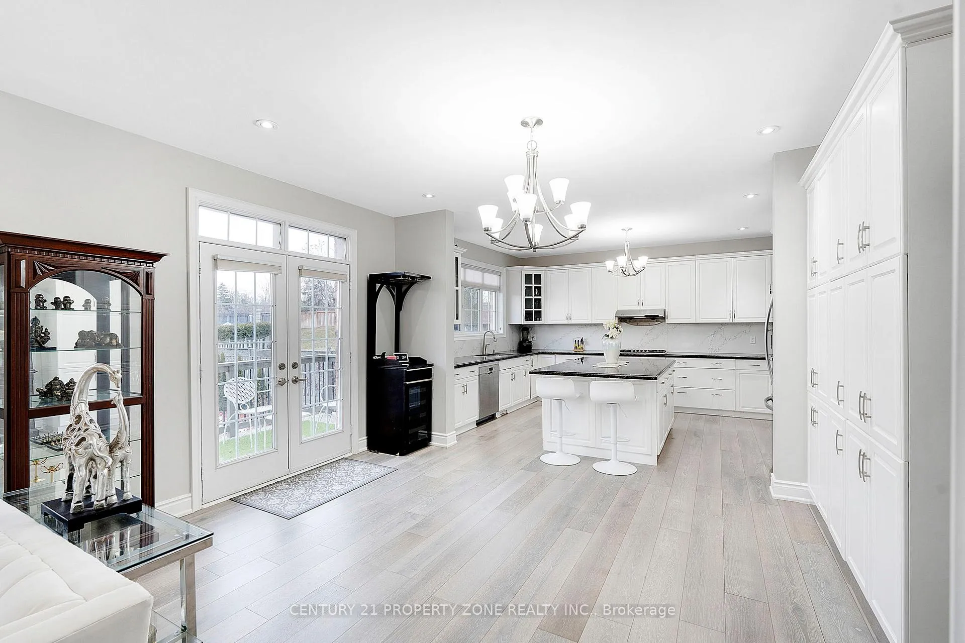 Photo 18 of 4 Champion Court, Brampton, Credit Valley — HOMEH
