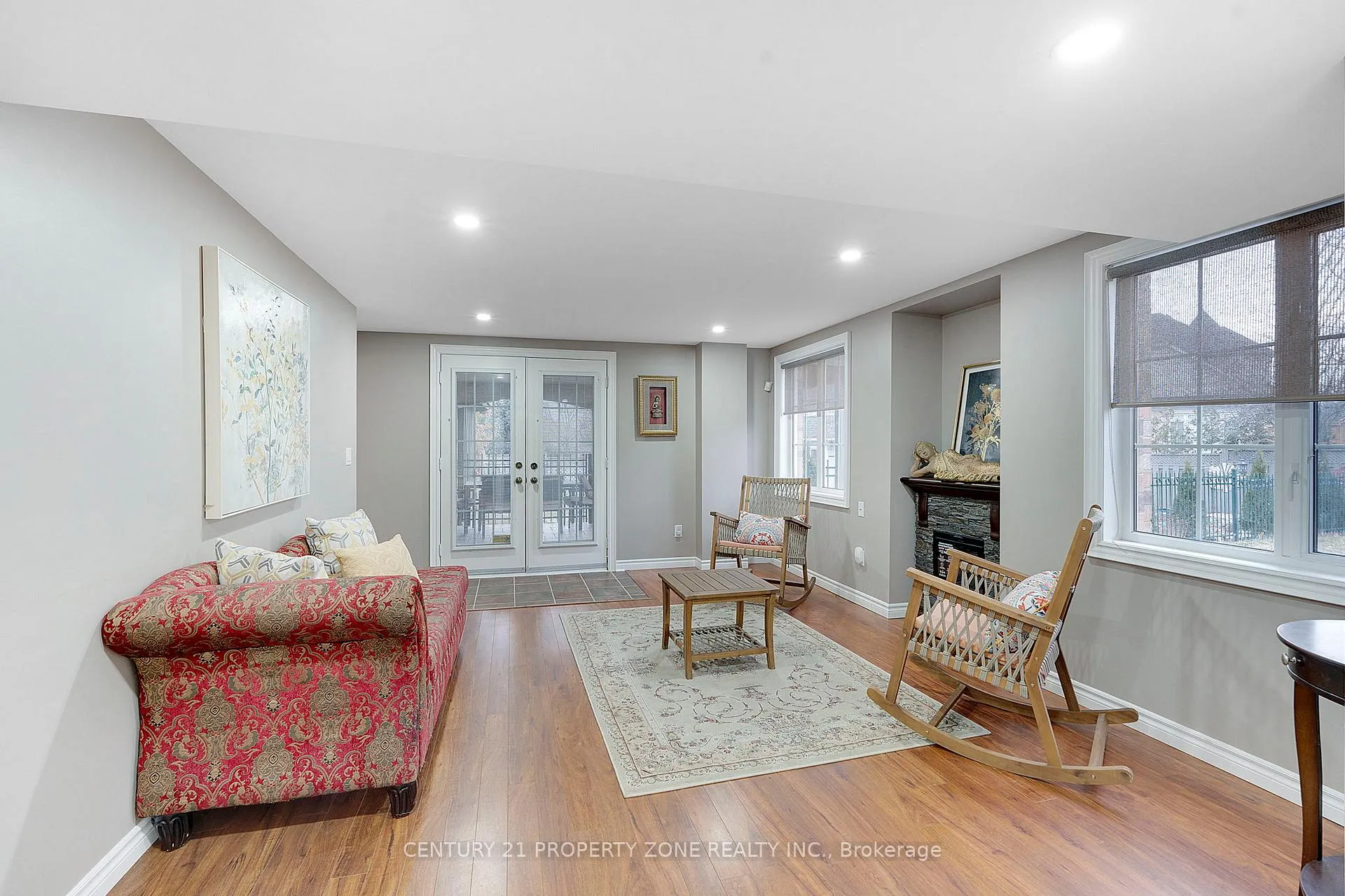 Photo 33 of 4 Champion Court, Brampton, Credit Valley — HOMEH