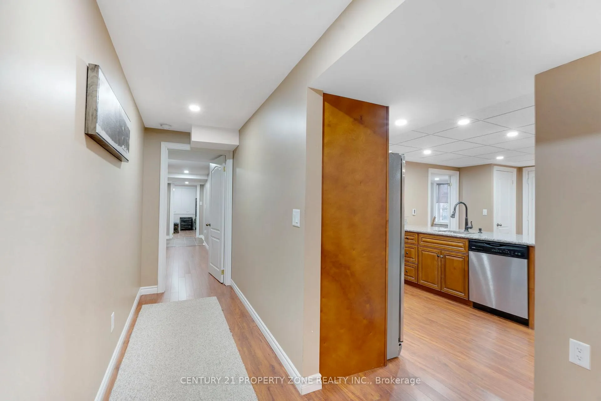 Photo 35 of 4 Champion Court, Brampton, Credit Valley — HOMEH