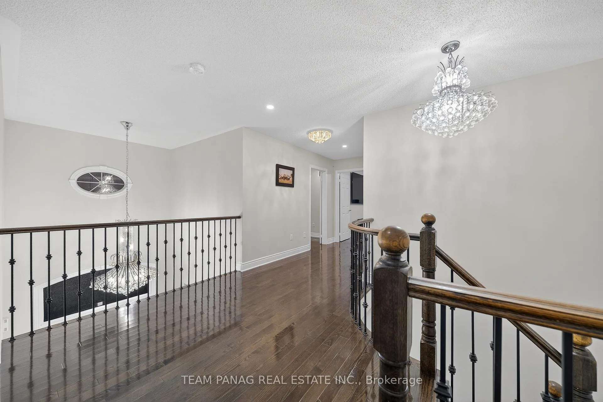 Photo 21 of 2 Belleville Drive, Brampton, Vales of Castlemore North — HOMEH