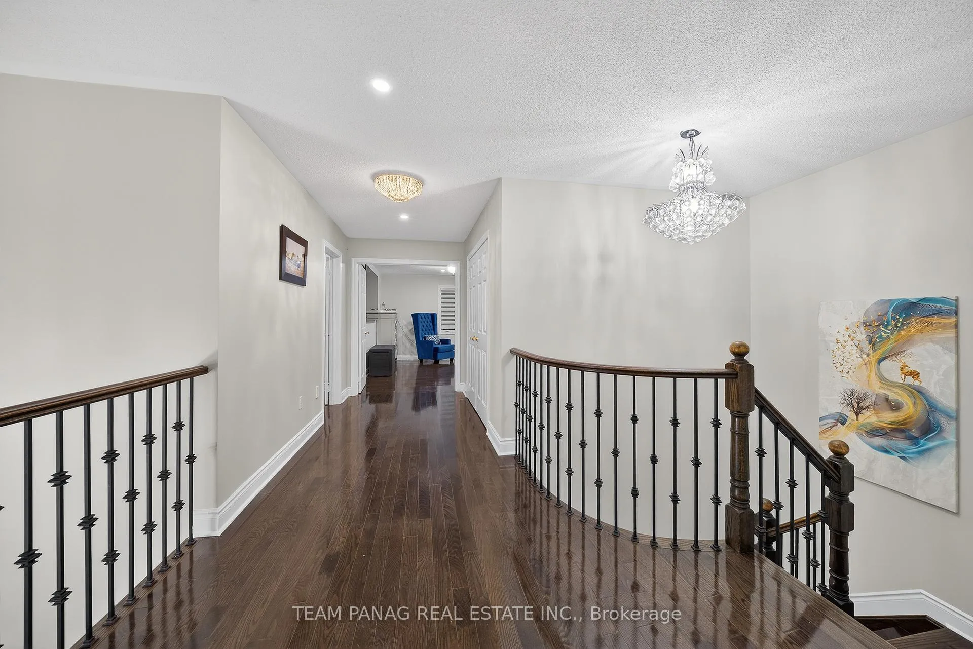Photo 22 of 2 Belleville Drive, Brampton, Vales of Castlemore North — HOMEH