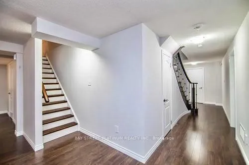 Photo 6 of 34 Royal West Drive, Brampton, Credit Valley — HOMEH