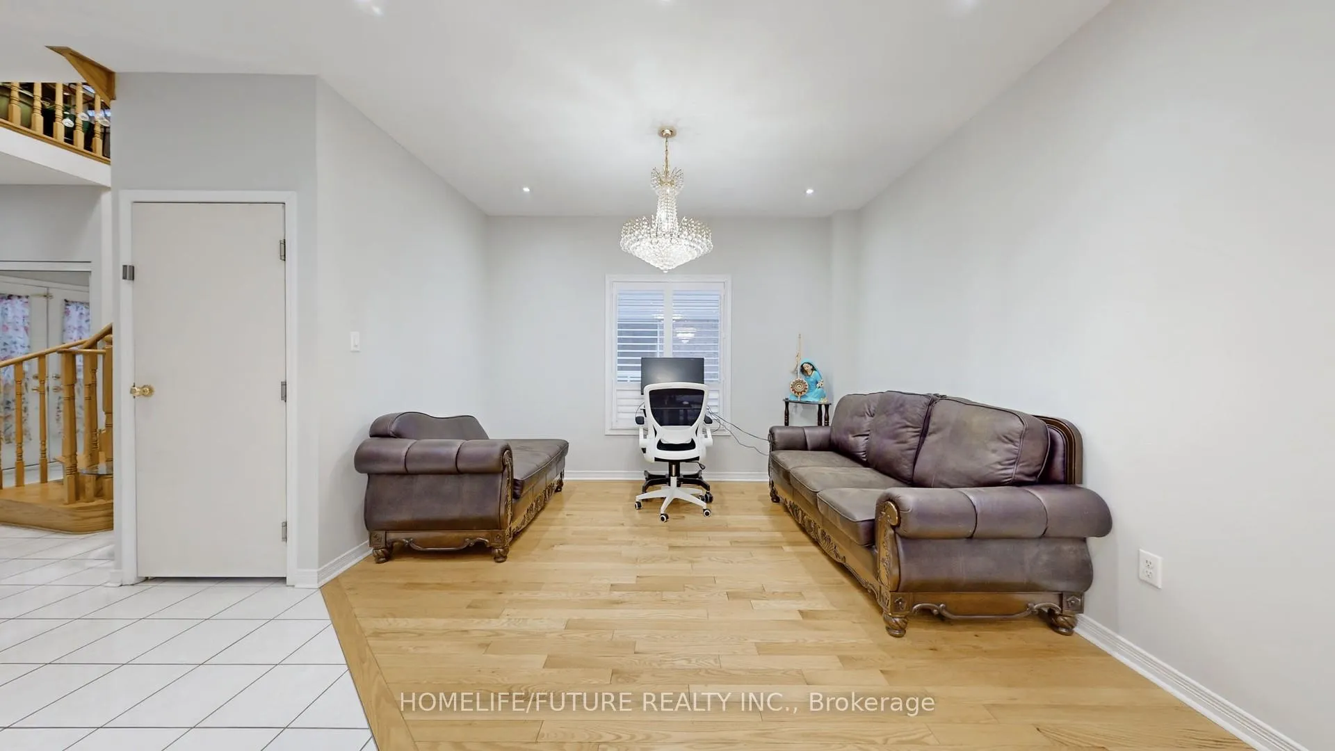 Photo 4 of 102 Remmington Street, Clarington, Bowmanville — HOMEH