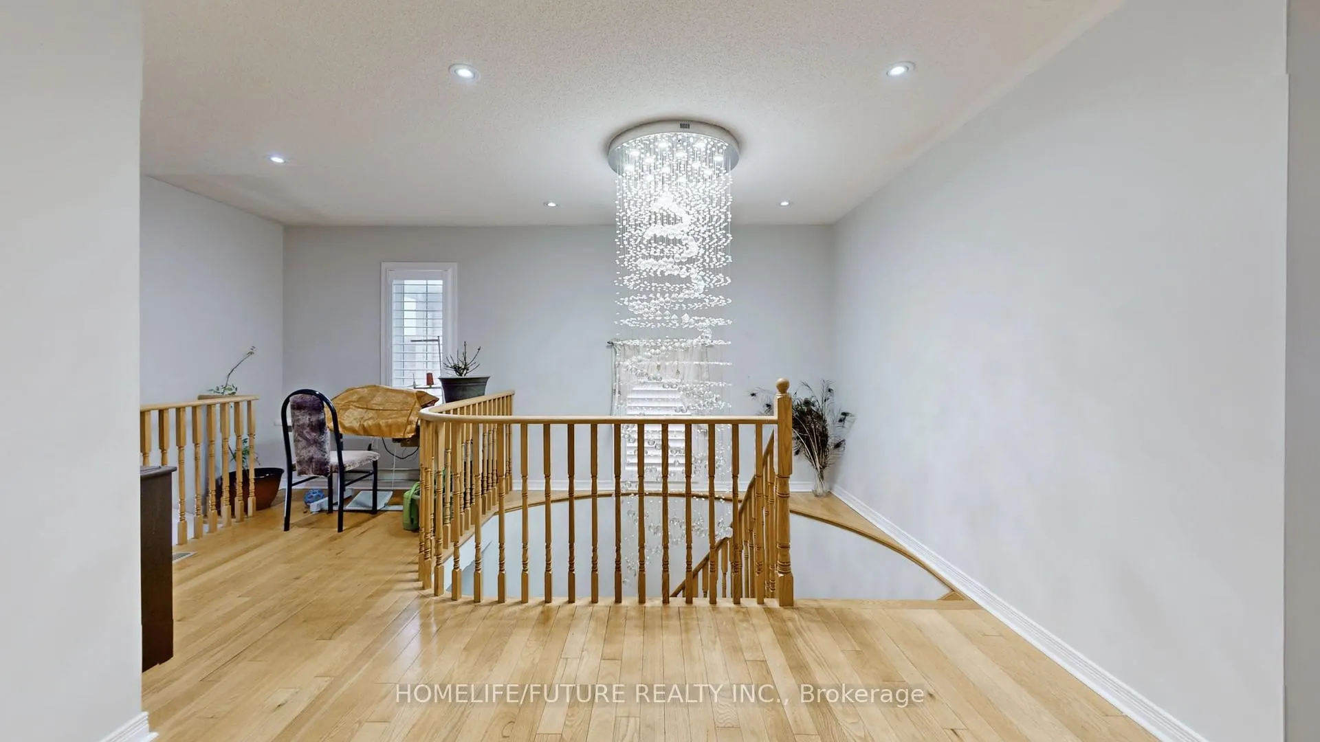 Photo 23 of 102 Remmington Street, Clarington, Bowmanville — HOMEH