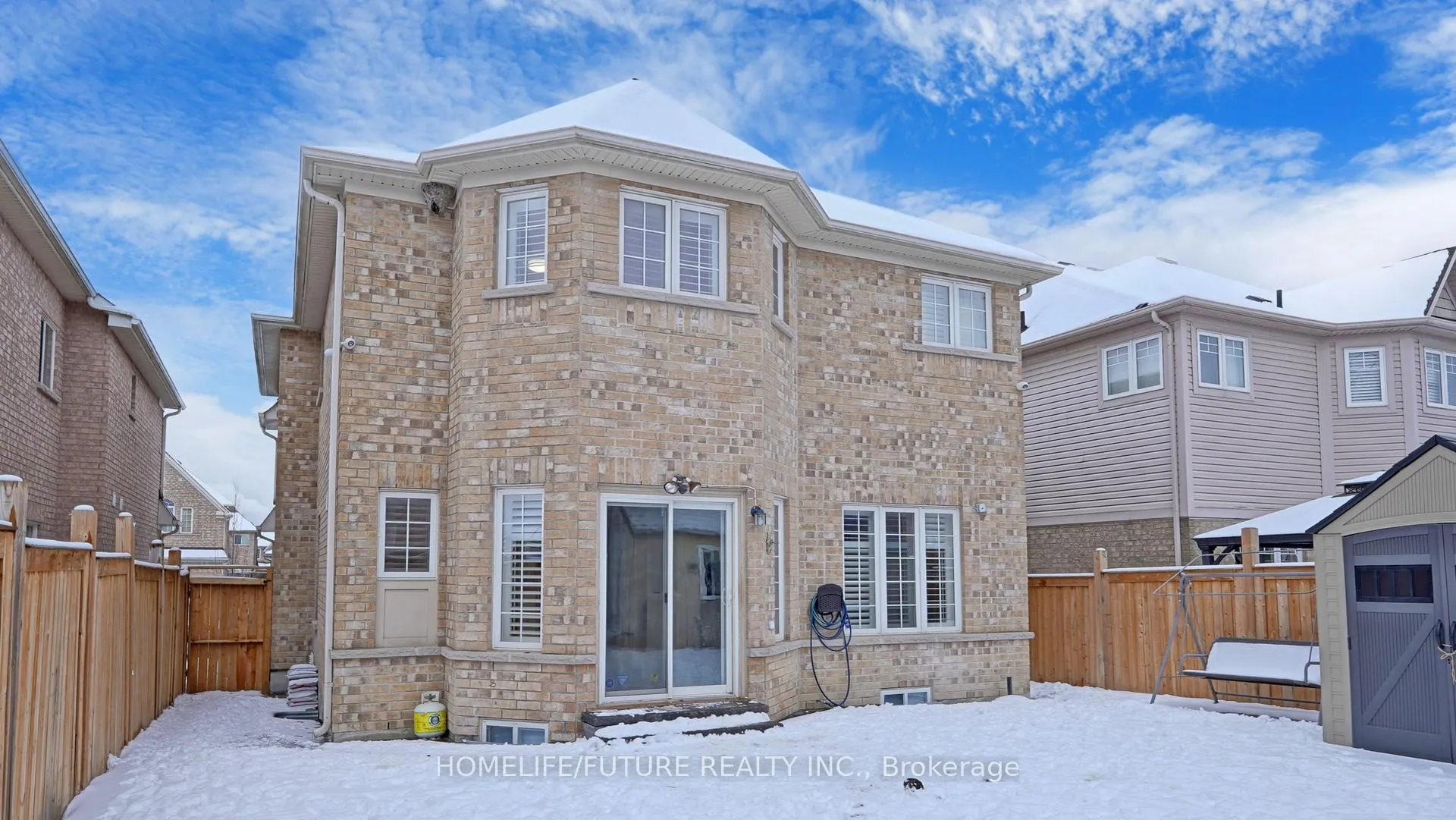 Photo 40 of 102 Remmington Street, Clarington, Bowmanville — HOMEH