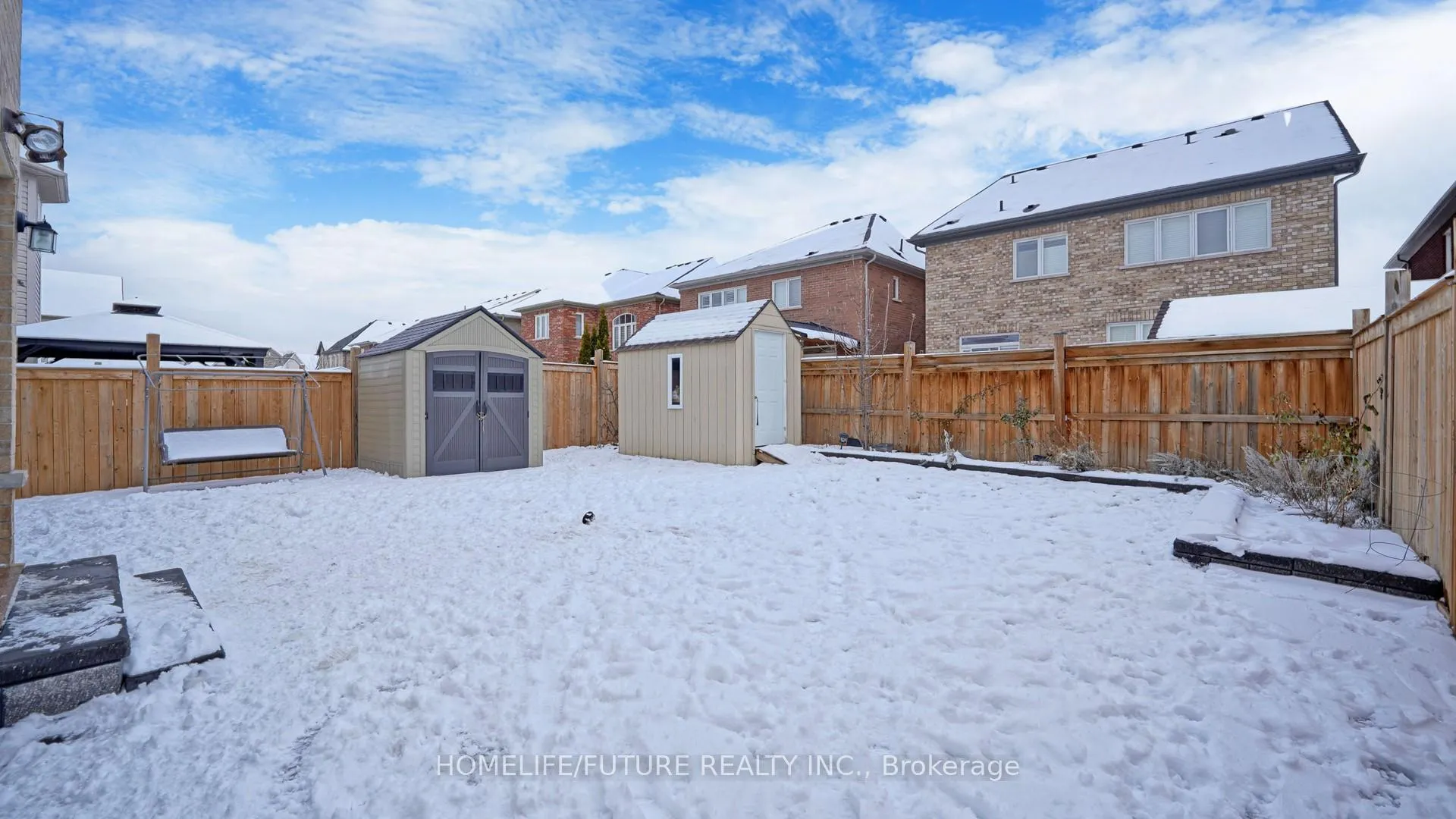Photo 41 of 102 Remmington Street, Clarington, Bowmanville — HOMEH